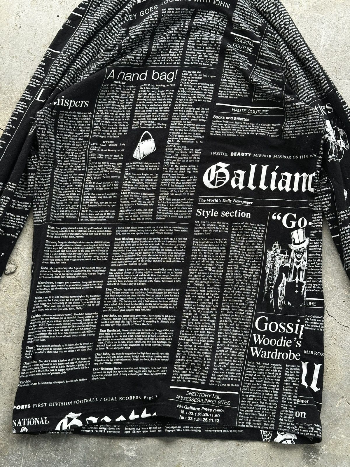 John Galliano John Galliano Gazette Newspaper Hoodie Size US S / EU 44-46 / 1 - 15 Thumbnail