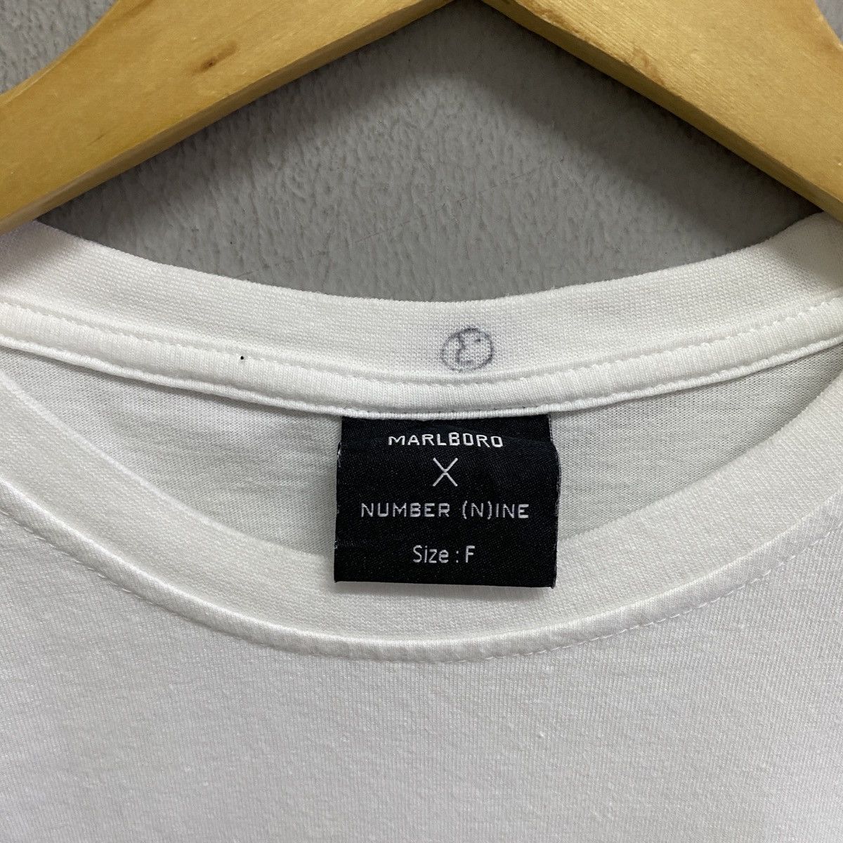 Number (N)ine Number (N)ine x Marlboro Tshirt Size MEDIUM Size US M / EU 48-50 / 2 - 6 Thumbnail