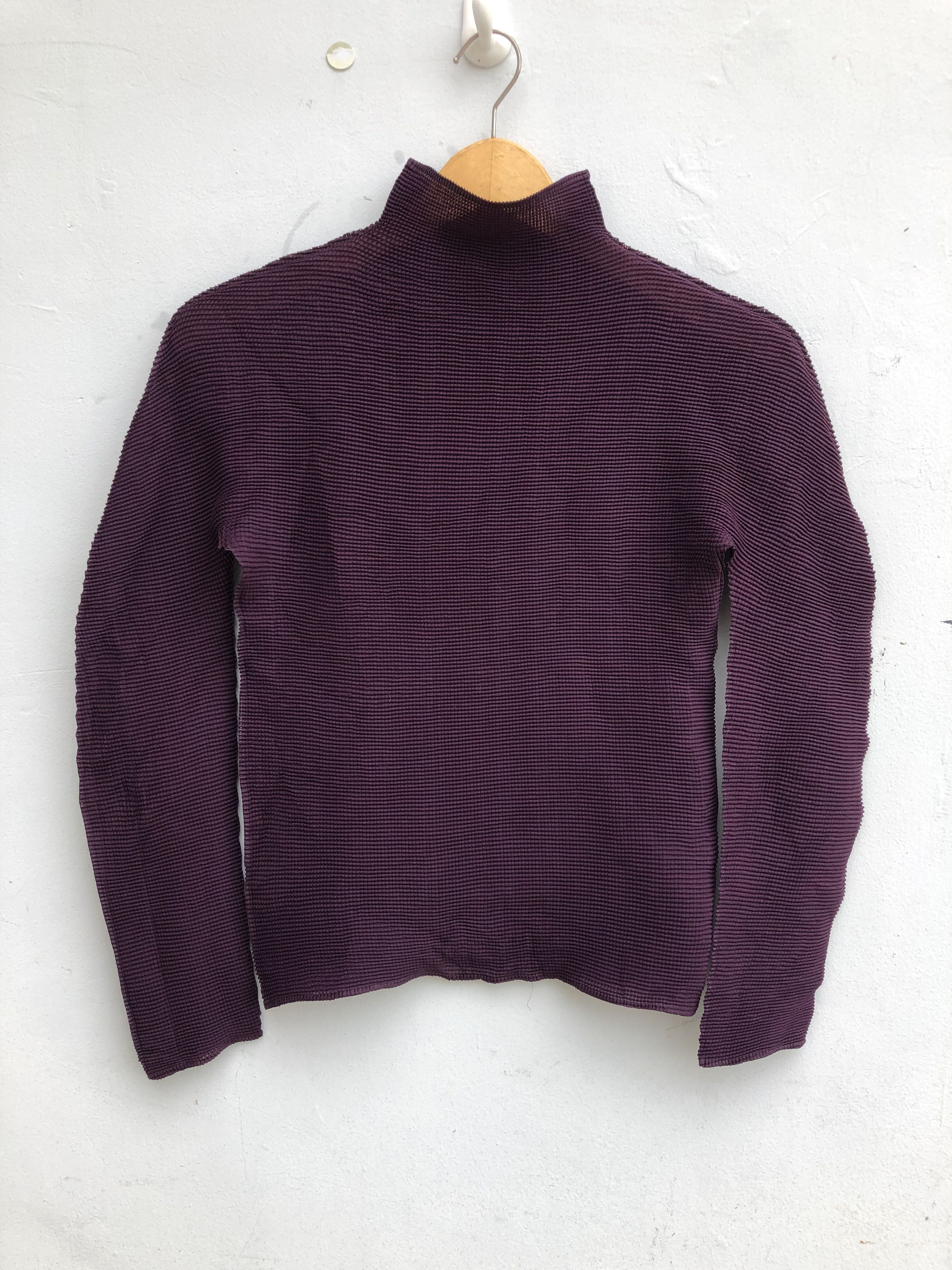 Me by issey miyake pleats mockneck Longsleeve