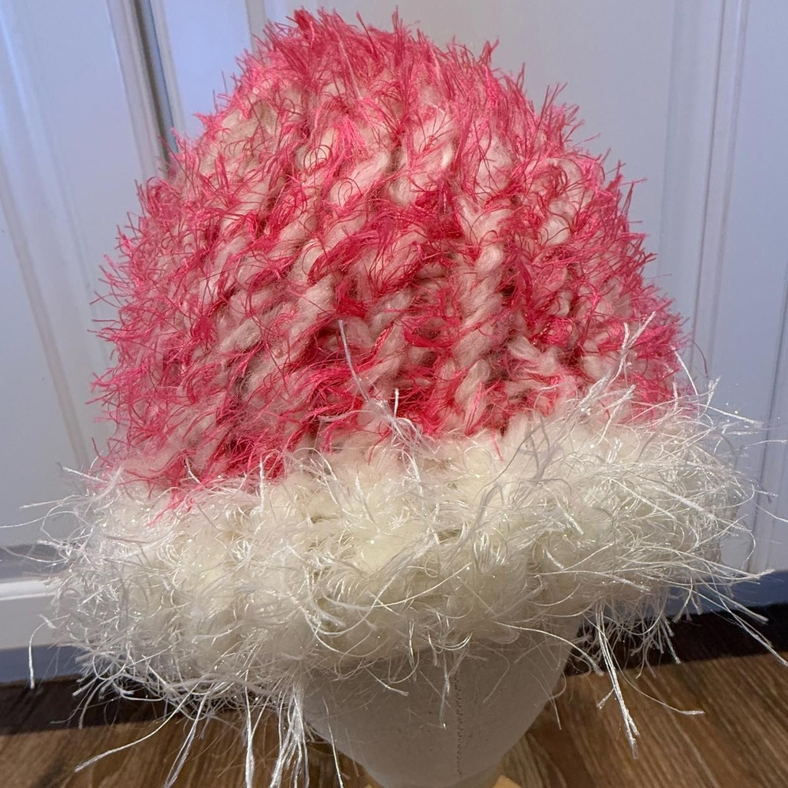 Other Pink & white metallic plush fringe knit winter beanie hat OS Size ONE SIZE - 5 Thumbnail
