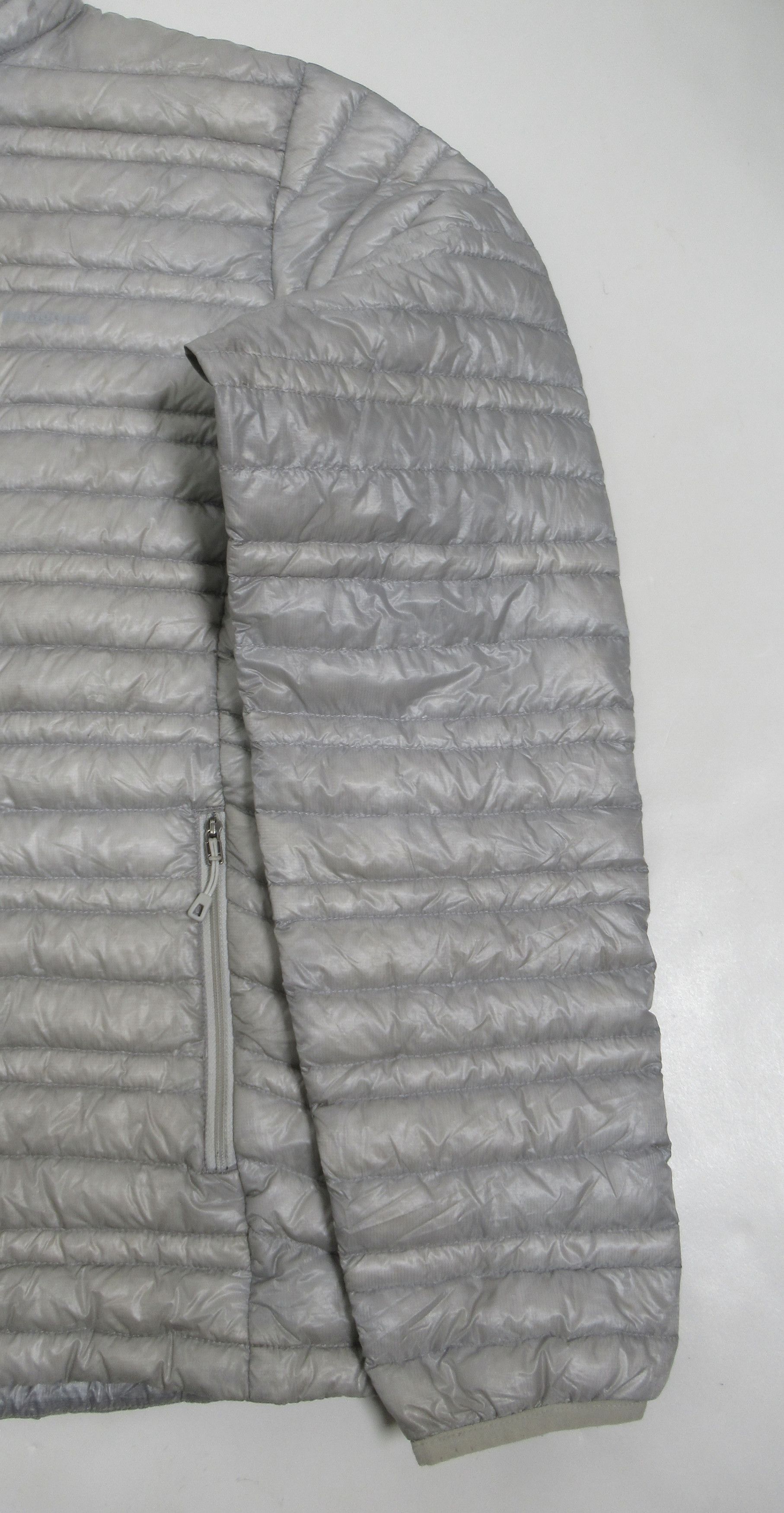 Patagonia Patagonia Ultralight Down Jacket Tailored Grey TGY 84761SP14 Size L / US 10 / IT 46 - 5 Thumbnail