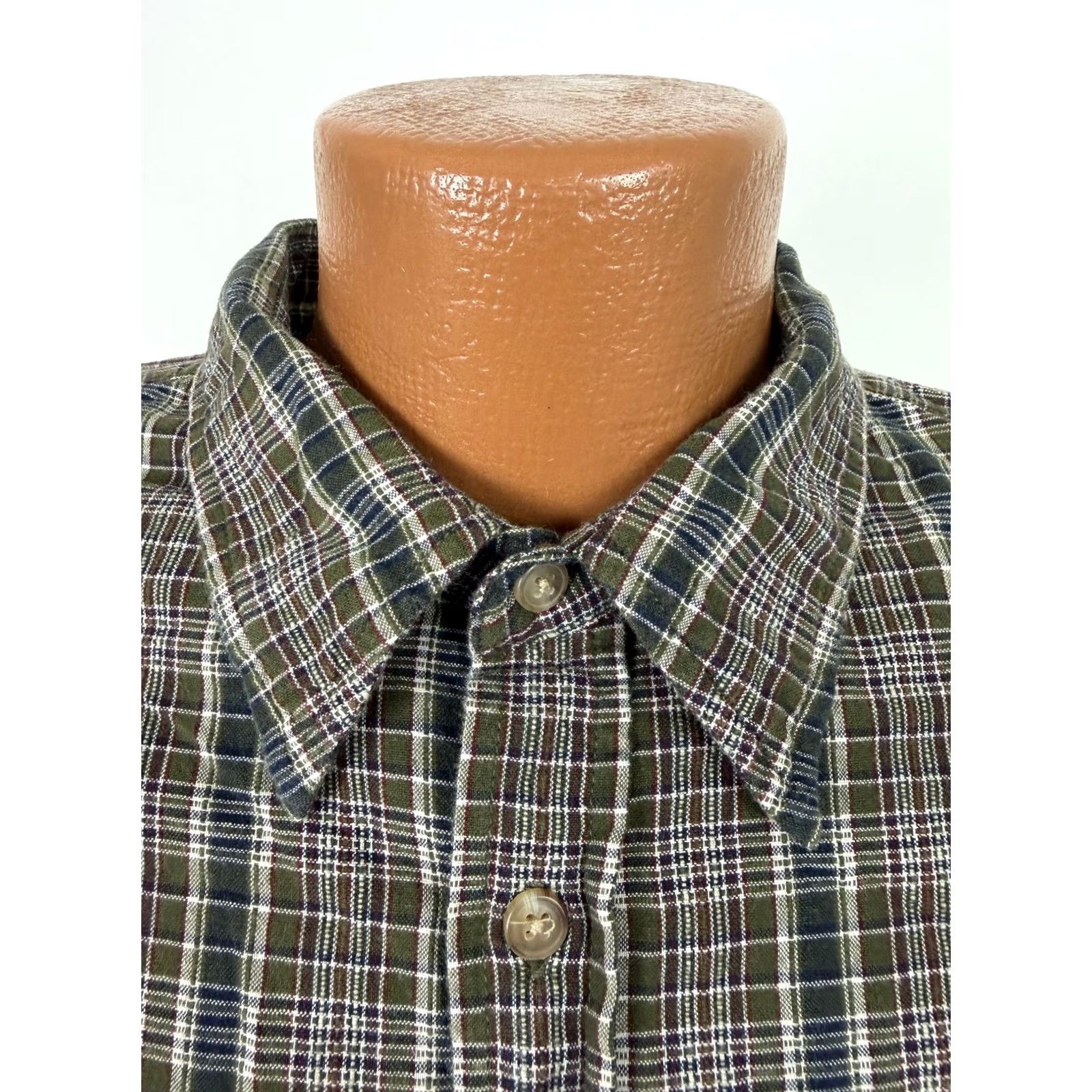 Gap VINTAGE Gap Shirt Men Large L Olive Plaid Button Up Lightweight Cotton Outdoors Size US L / EU 52-54 / 3 - 4 Thumbnail