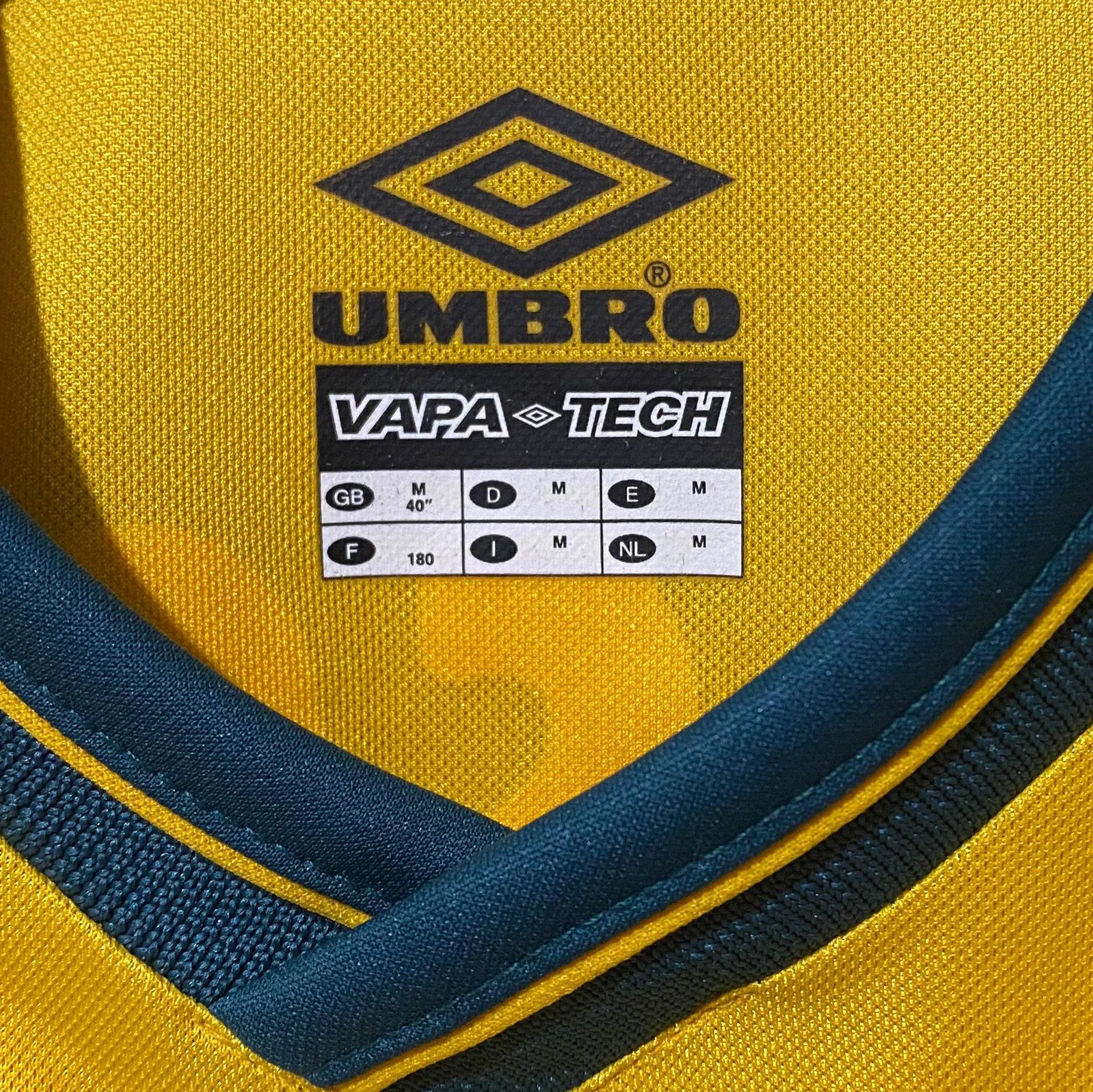 Umbro Glasgow Celtic 1999-2001 Away Jersey Henrik Larsson Size US M / EU 48-50 / 2 - 5 Thumbnail