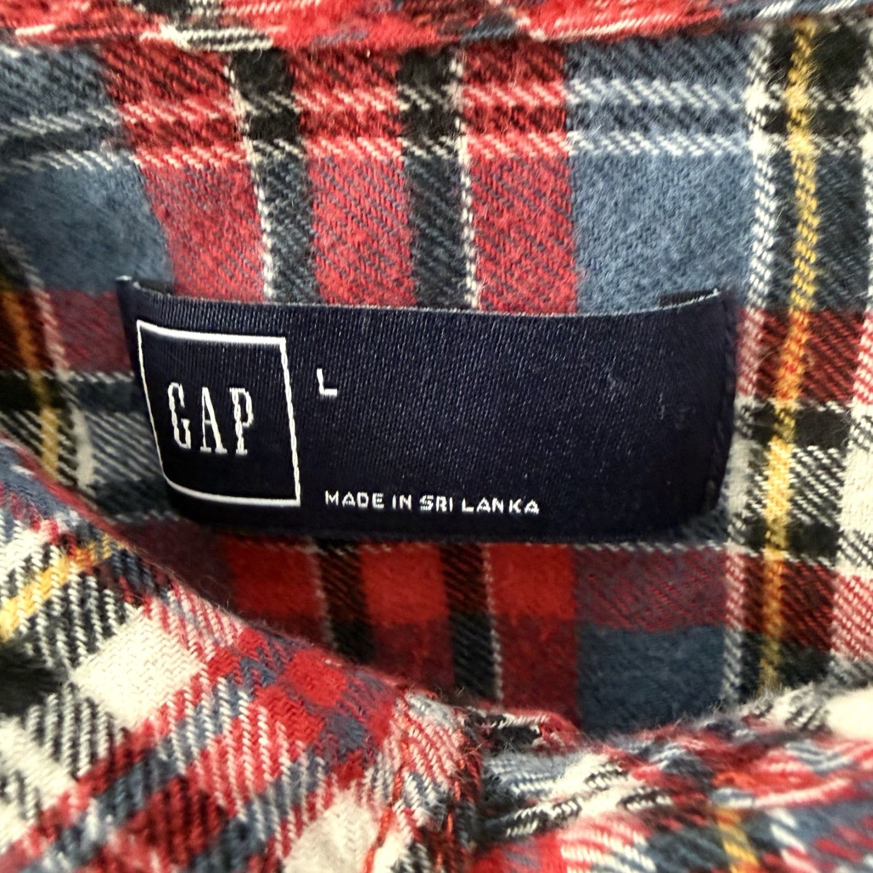 Gap GAP Shirt Mens Large Flannel Long Sleeve Red Plaid 100% Cotton Button-Up Casual Regular Fit Pocket Size US L / EU 52-54 / 3 - 2 Thumbnail