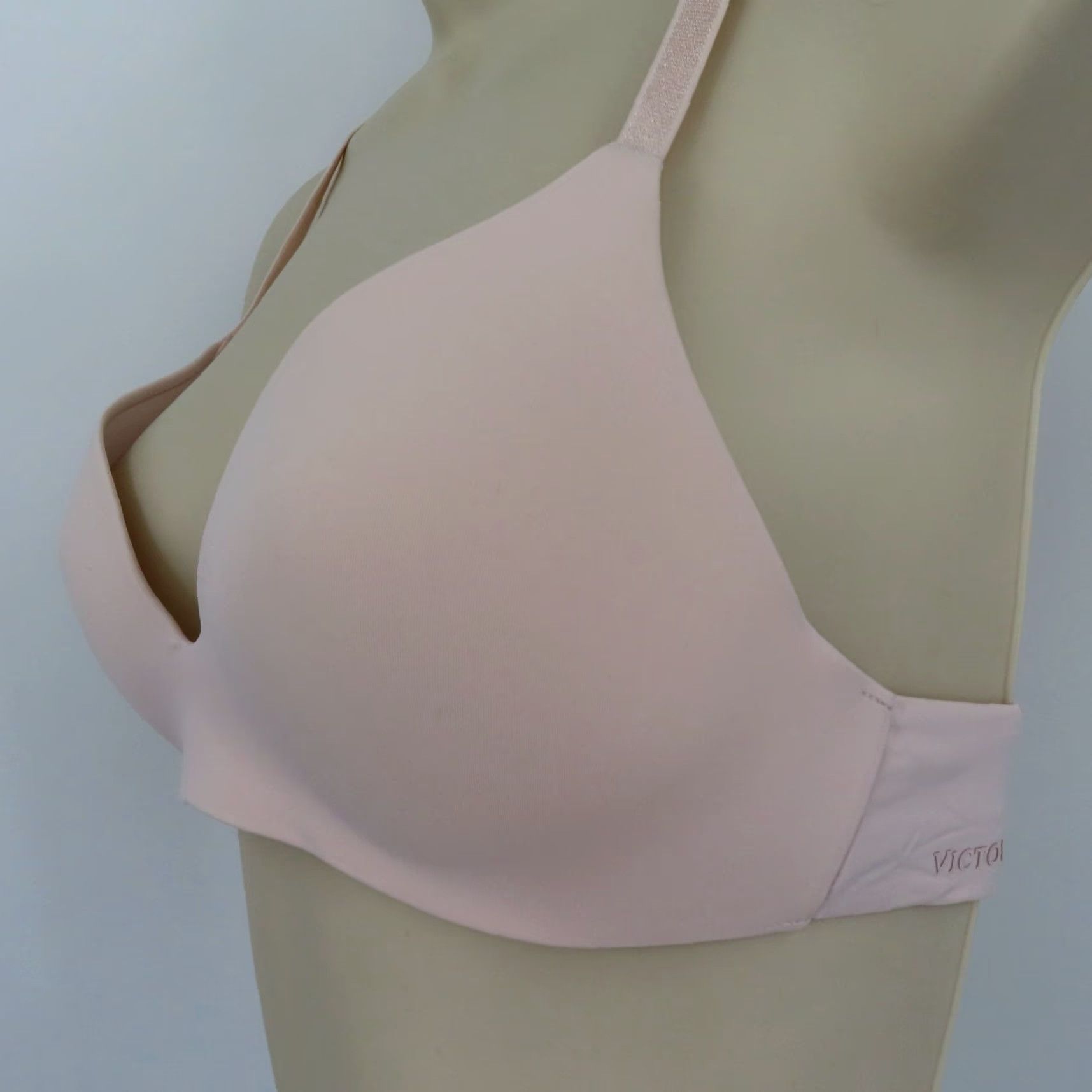 Victoria's Secret Victoria's Secret Bra 32B Wireless Lined Pink Back Lace Accent T-shirt Bra Womens 32B Size ONE SIZE - 4 Thumbnail