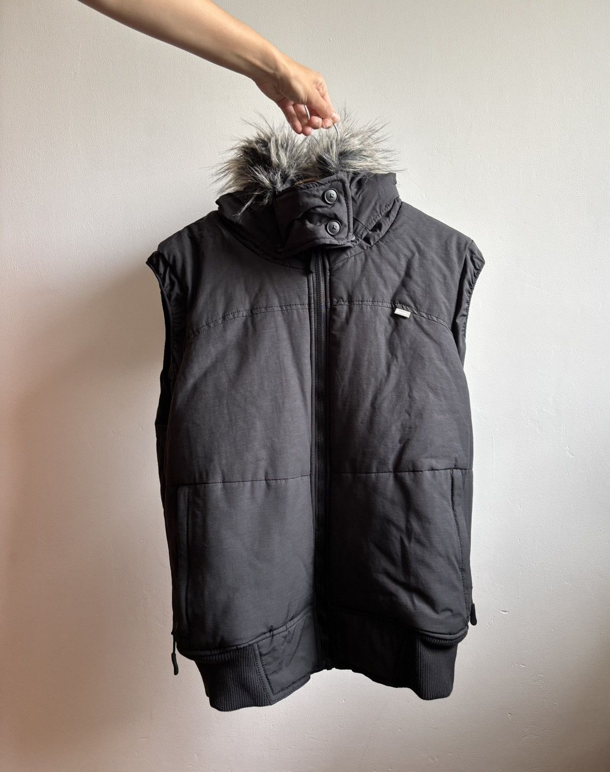 Bench Vintage Y2K bench faux fur puffer vest opium Size M / US 6-8 / IT 42-44 - 7 Thumbnail