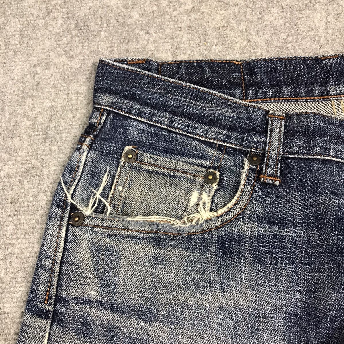 Japanese Brand GOLD RUSH DISTRESSED BAGGY DENIM PANTS Size US 28 / EU 44 - 7 Thumbnail