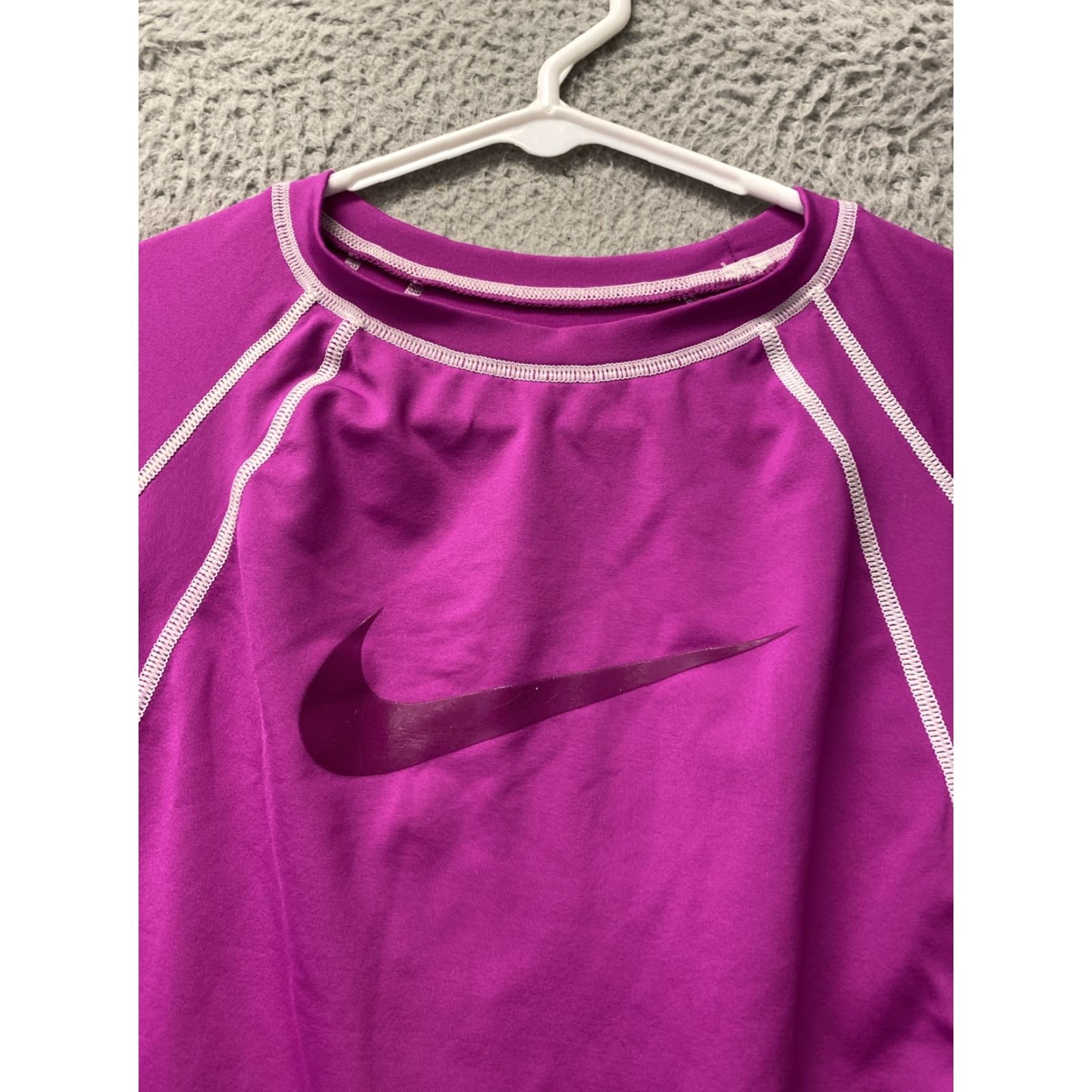 Nike Nike Pro Combat Shirt Womens M Magenta Long Sleeve Compression Ladies /82-85 Size M / US 6-8 / IT 42-44 - 2 Thumbnail