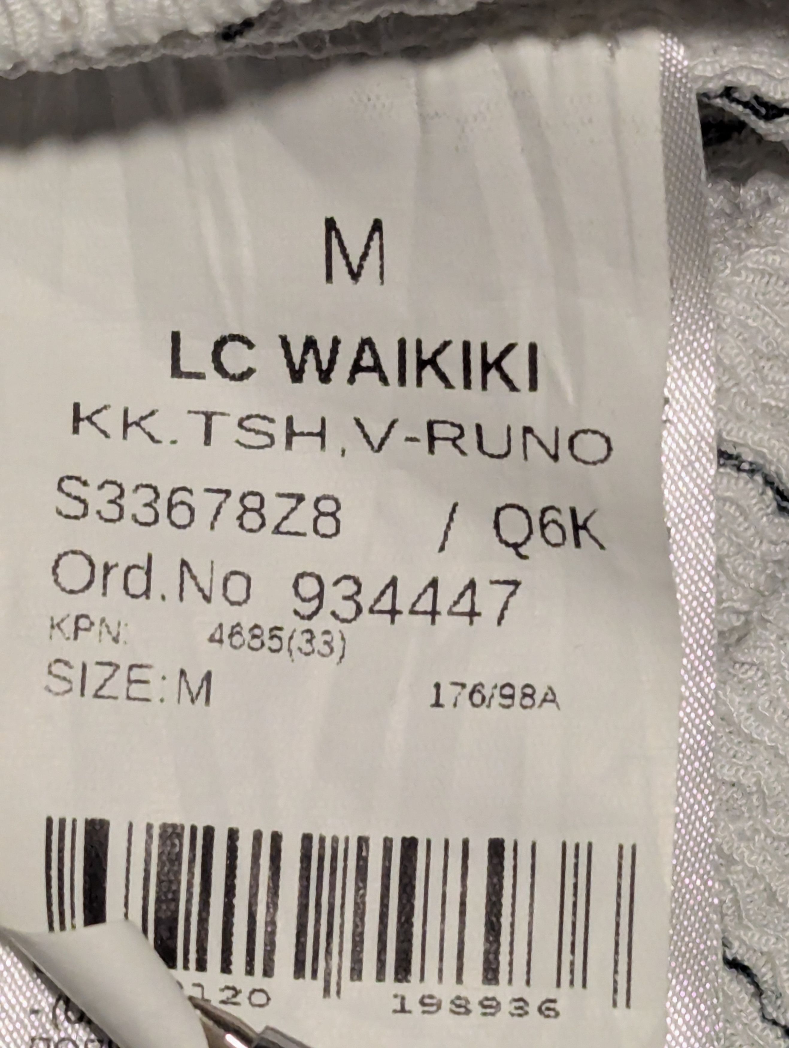 Other French brand LC Waikiki Size US M / EU 48-50 / 2 - 3 Thumbnail