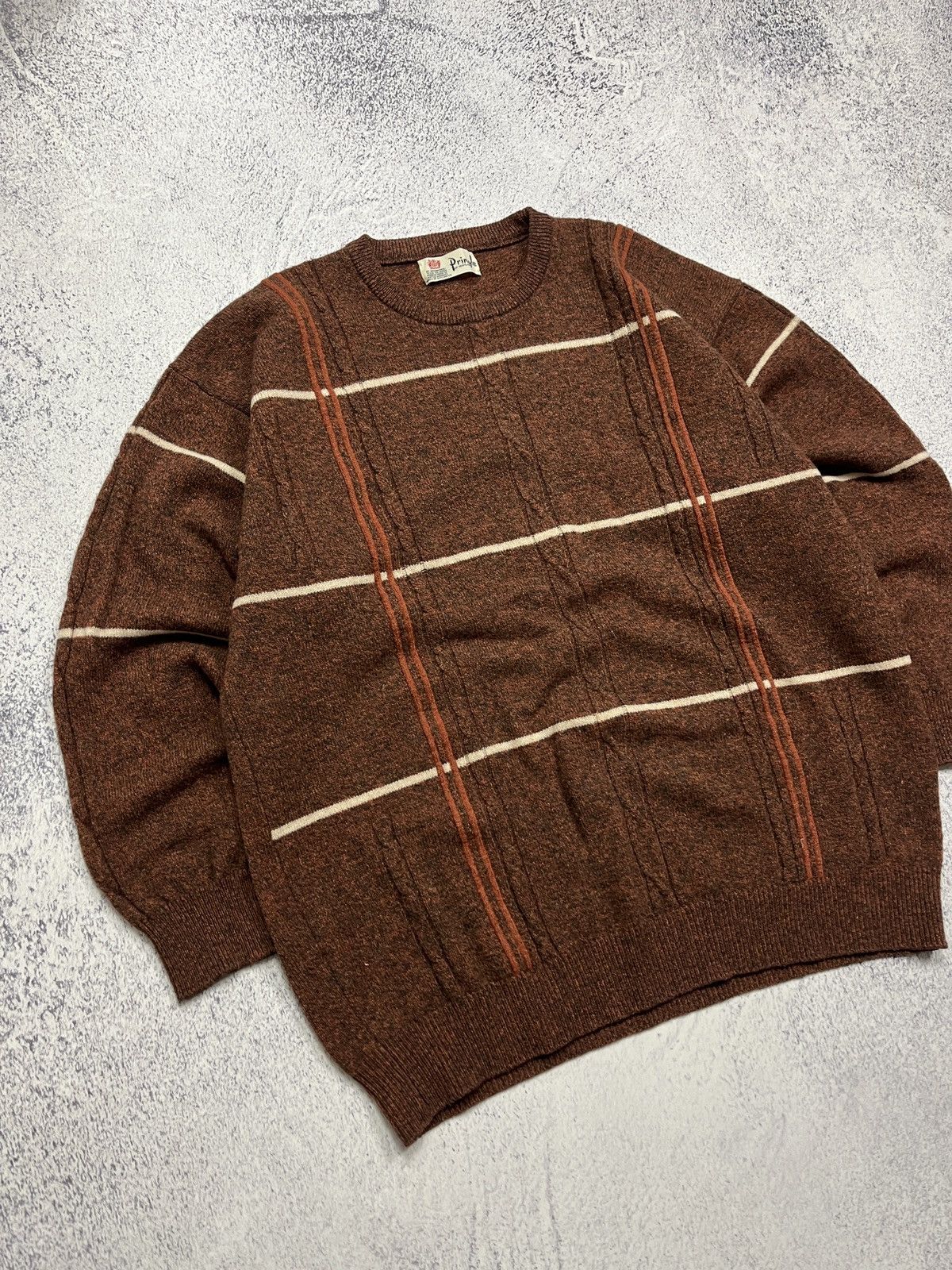 Pringle Of Scotland Vintage Pringle Of Scotland Wool Hand Knit Sweater Rare Size US M / EU 48-50 / 2 - 3 Thumbnail
