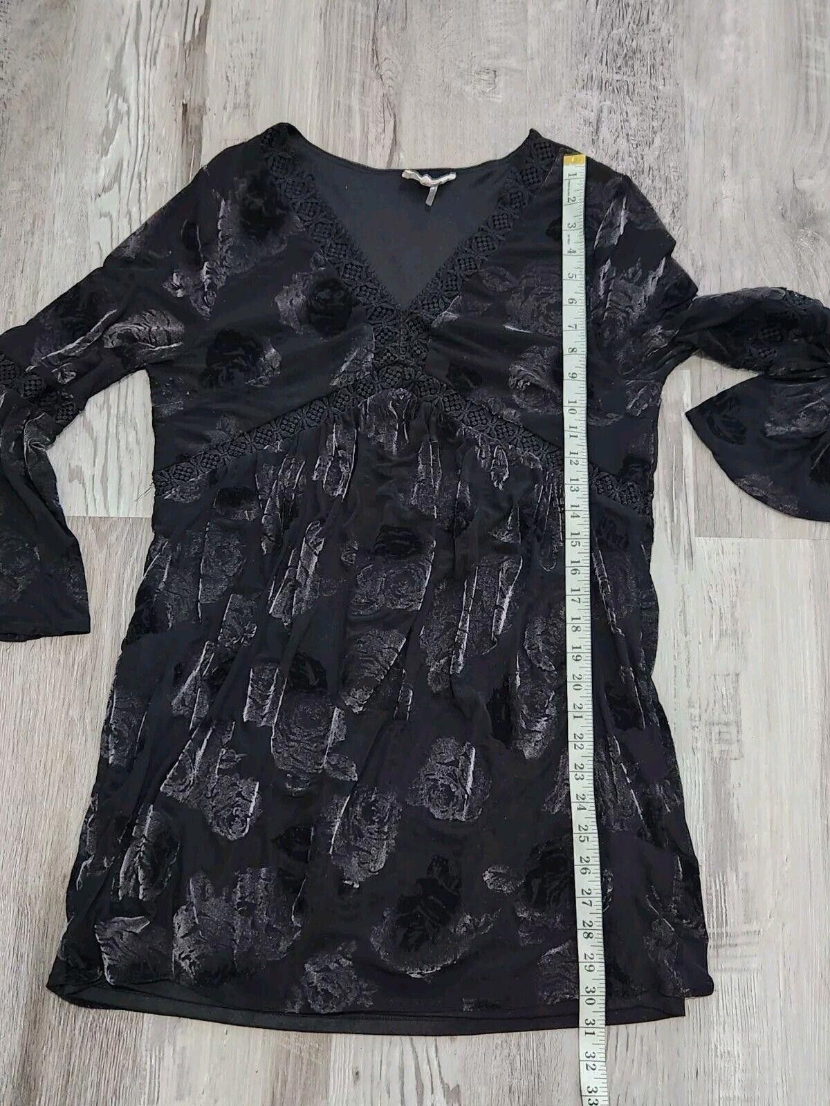 Designer Entro Dress Medium Black Floral Velvet Bell Sleeves V Neck Size M / US 6-8 / IT 42-44 - 7 Thumbnail