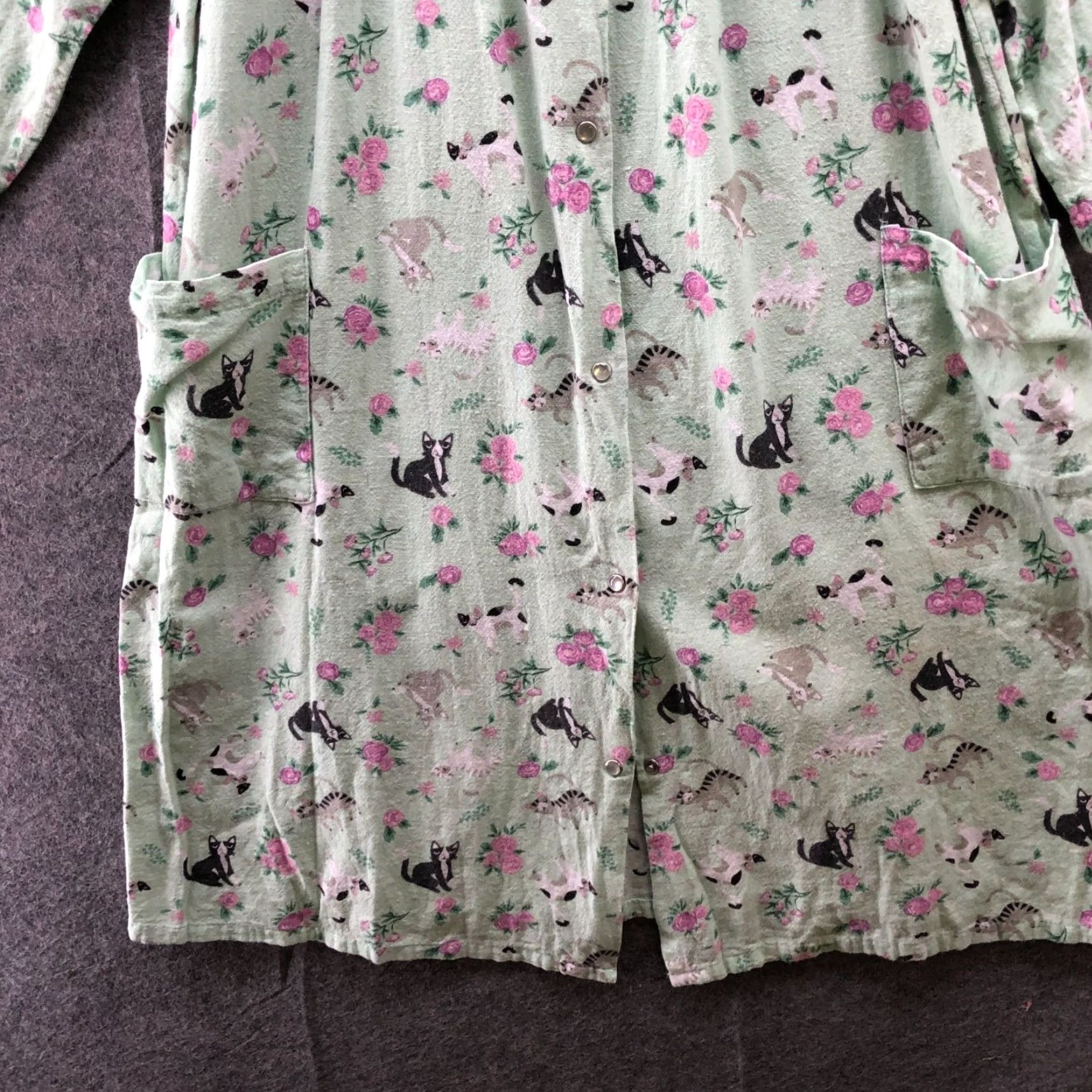 Vintage Cozee Corner Nightgown Flannel Womens L Green Cat Print Floral Nightgown Cat Lady Nightgown Size ONE SIZE - 4 Thumbnail