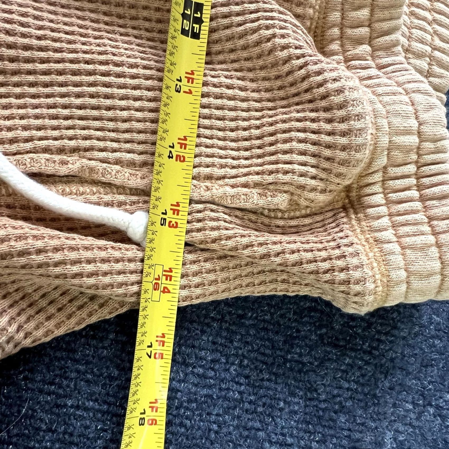 Vintage Aerie Hoodie Womens Small Tan Waffle Knit Zip Front Cropped Sweatshirt Lounge Size S / US 4 / IT 40 - 4 Thumbnail