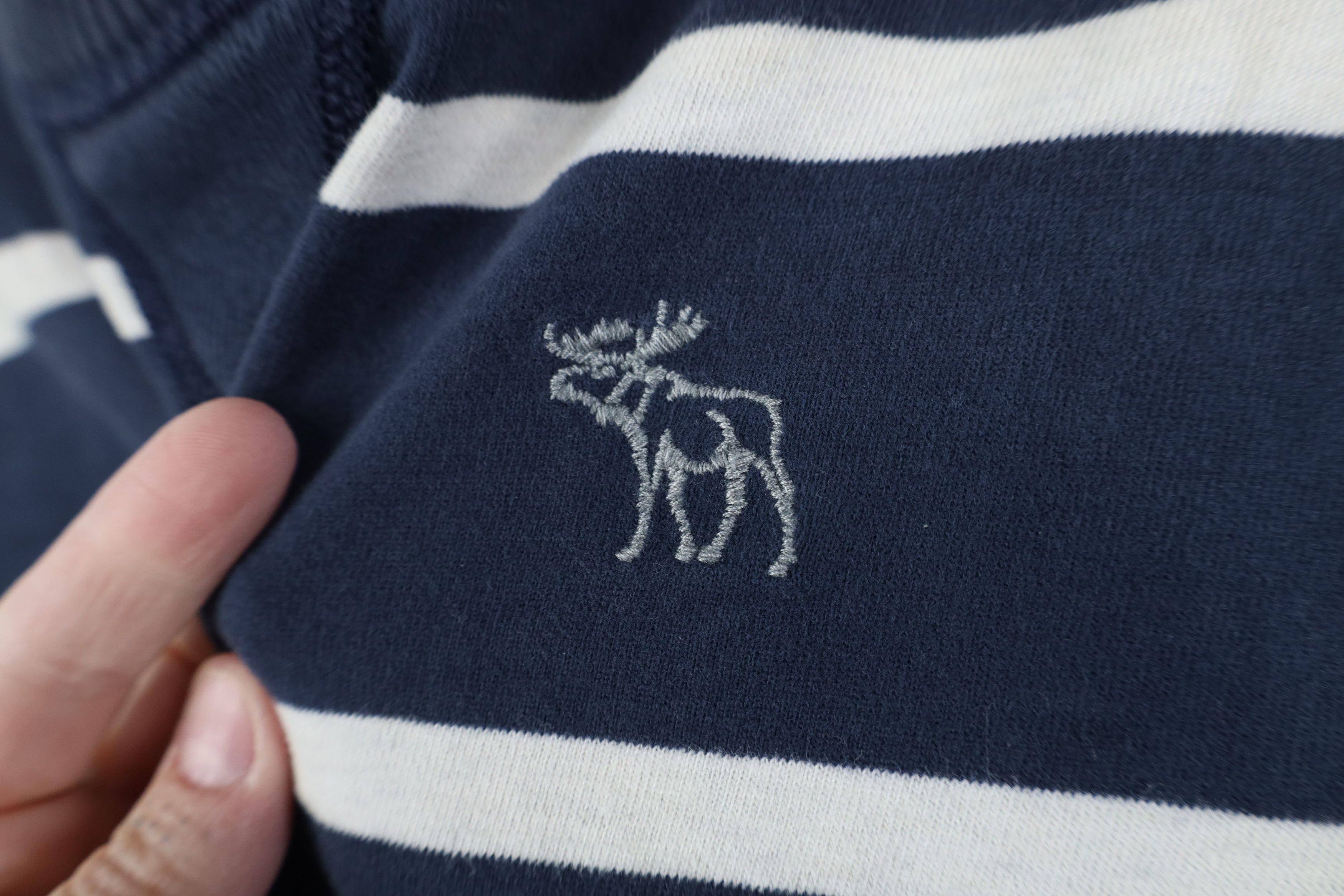 Abercrombie & Fitch Vintage 90s Y2K Abercrombie & Fitch Knit Long Sleeve T-Shirt Size US M / EU 48-50 / 2 - 4 Thumbnail