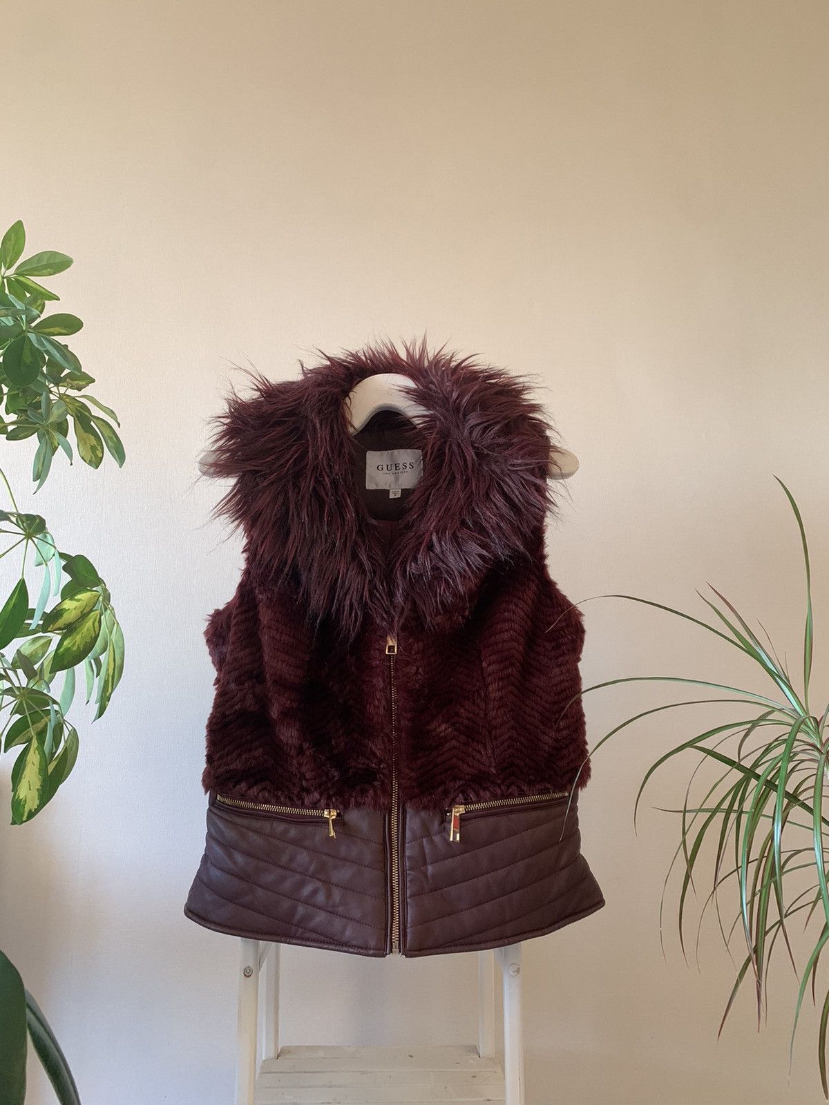 Beauty Beast × Guess × Hysteric Glamour Guess Y2K Faux Fur Vest Jacket Burgundy Size M / US 6-8 / IT 42-44 - 1 Thumbnail
