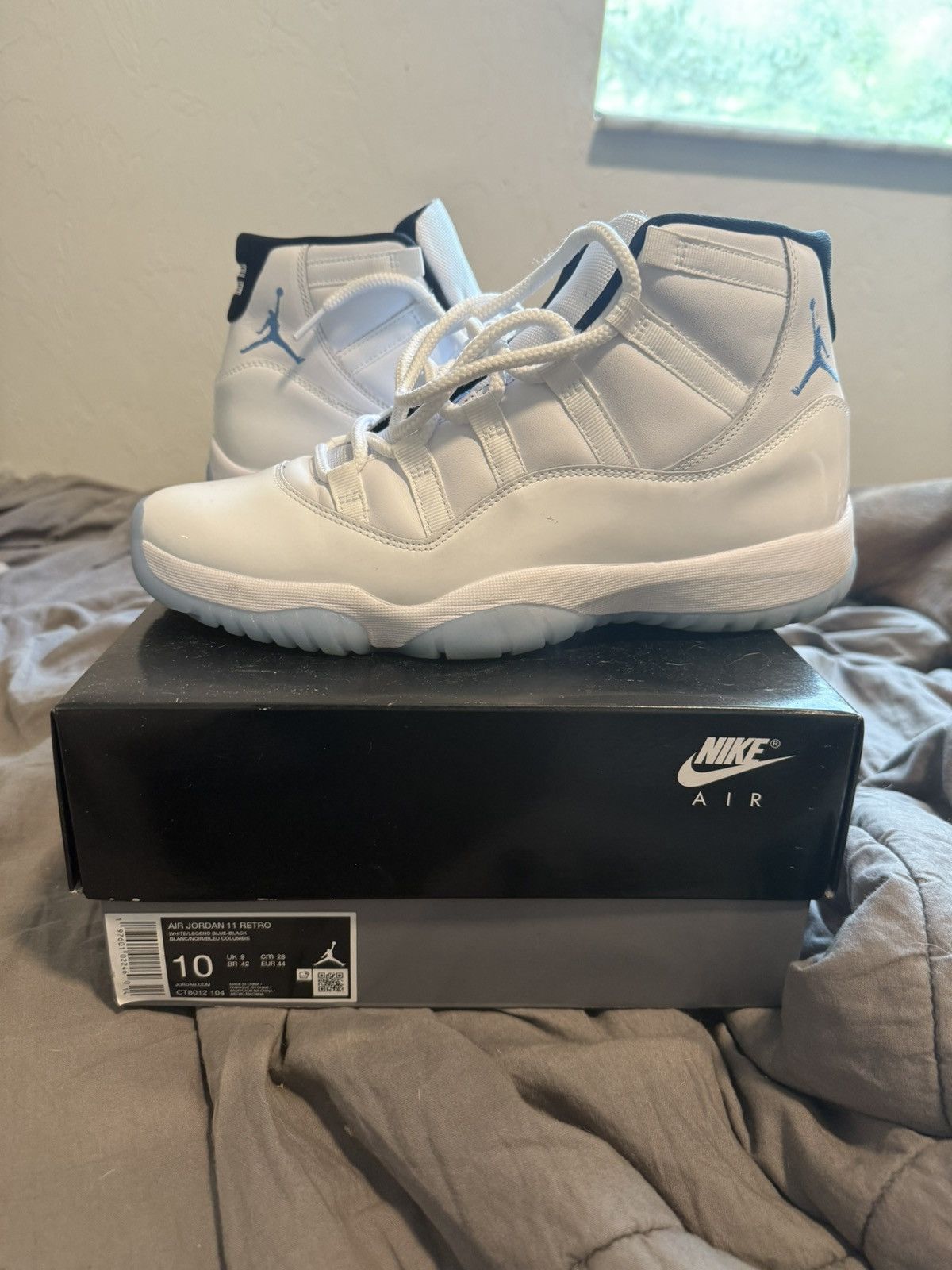 Jordan Brand Jordan 11 Colombia legend blue Size US 10 / EU 43 - 1 Thumbnail