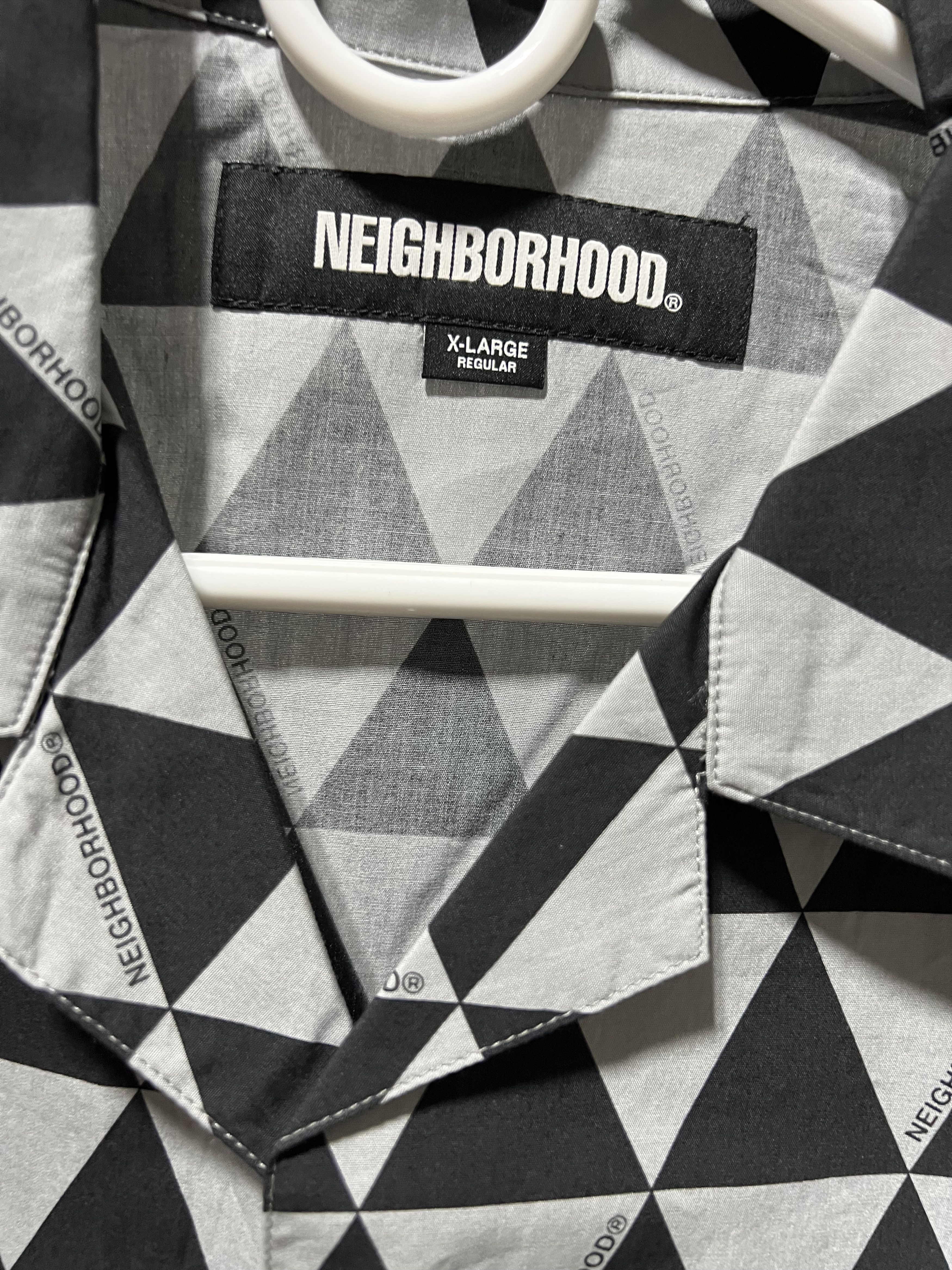 Neighborhood Neighborhood Triangle Pattern Hawaiian Shirt 'Grey' Size US XL / EU 56 / 4 - 2 Thumbnail