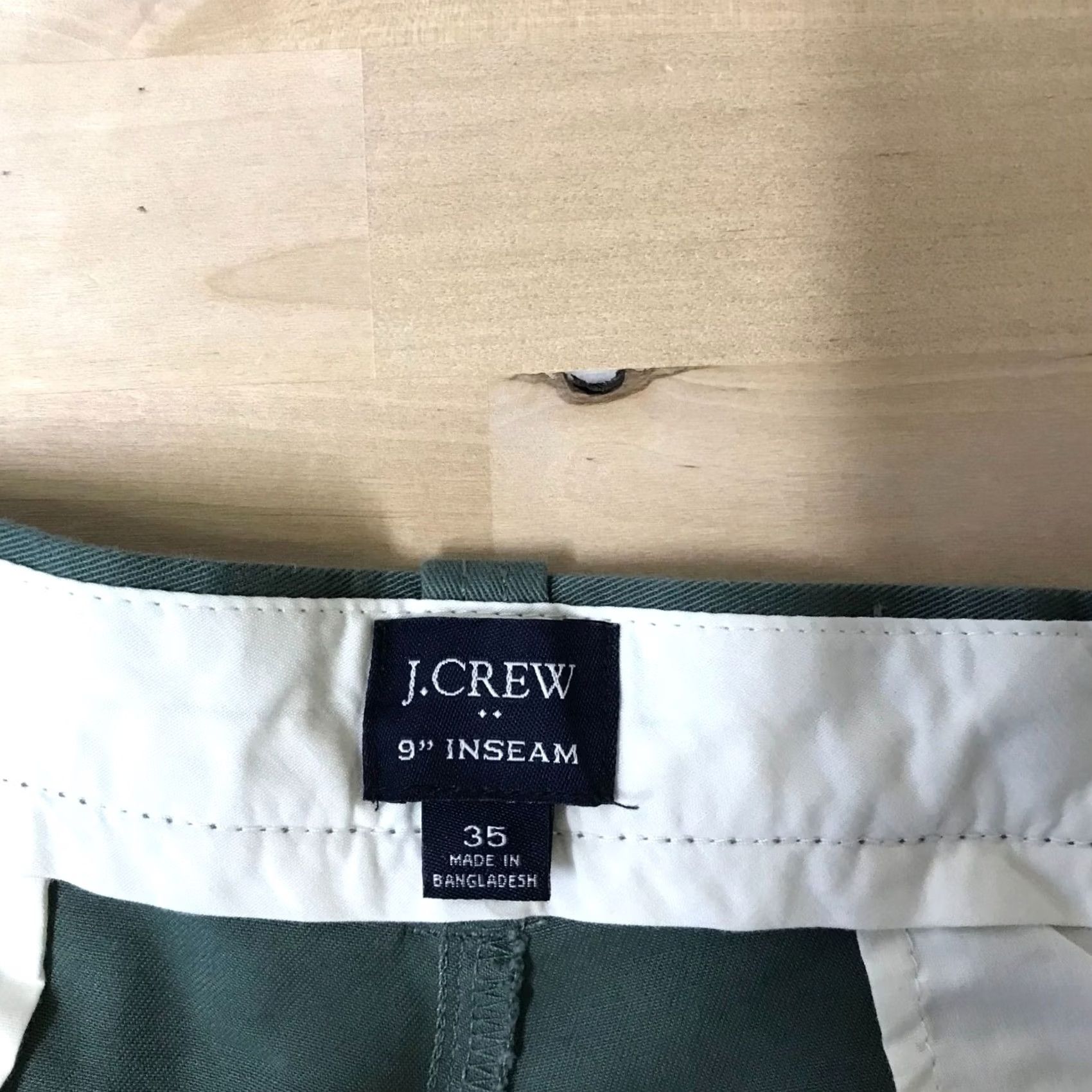 J.Crew J. CREW Mens 35 GREEN POLYESTER BLEND CHINO SHORTS Size US 35 - 7 Thumbnail