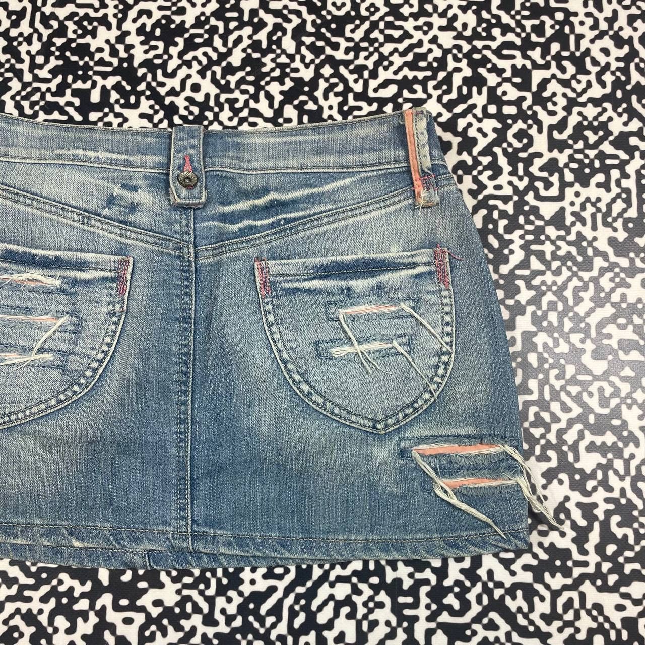 Japanese Brand Vintage Y2K Japanese Distressed Retro Style Mini Skirt Style Size 29" - 11 Thumbnail