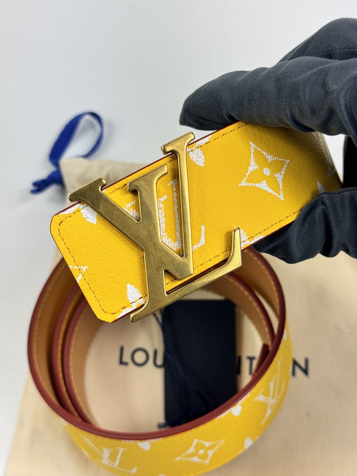 Louis Vuitton LV INITIALS 40MM MONOGRAM REVERSIBLE BELT Size 34 - 2 Thumbnail