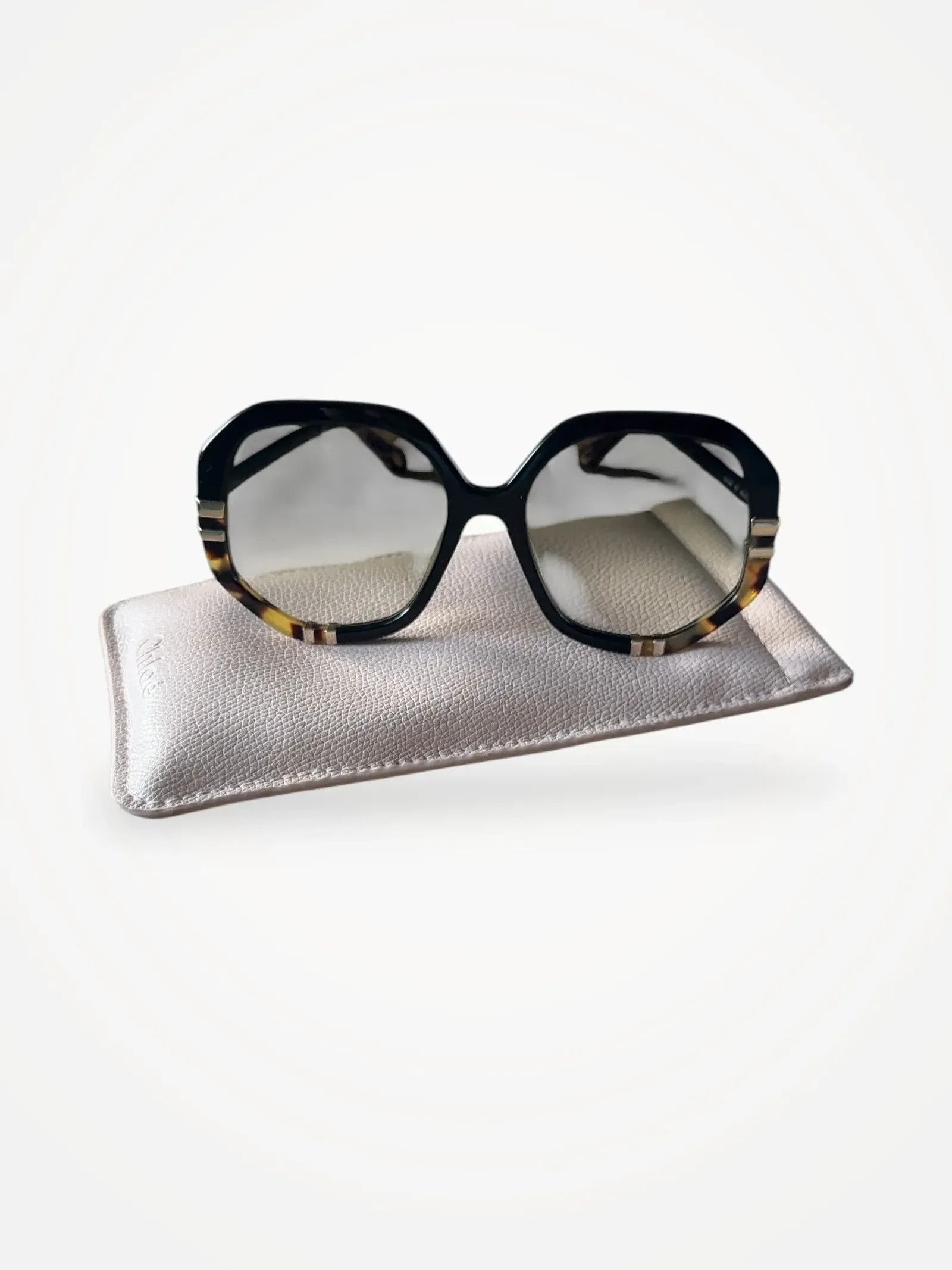 Chloe Chloé Sunglasses Size ONE SIZE - 1 Thumbnail