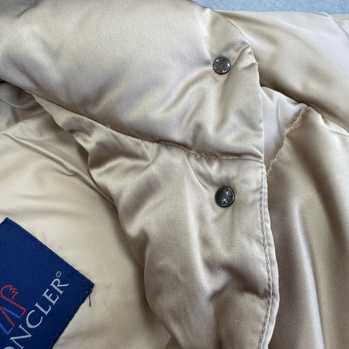 Moncler Vintage Moncler Women Quilted Puffer Down Jacket 90s Size 2 Size M / US 6-8 / IT 42-44 - 18 Thumbnail