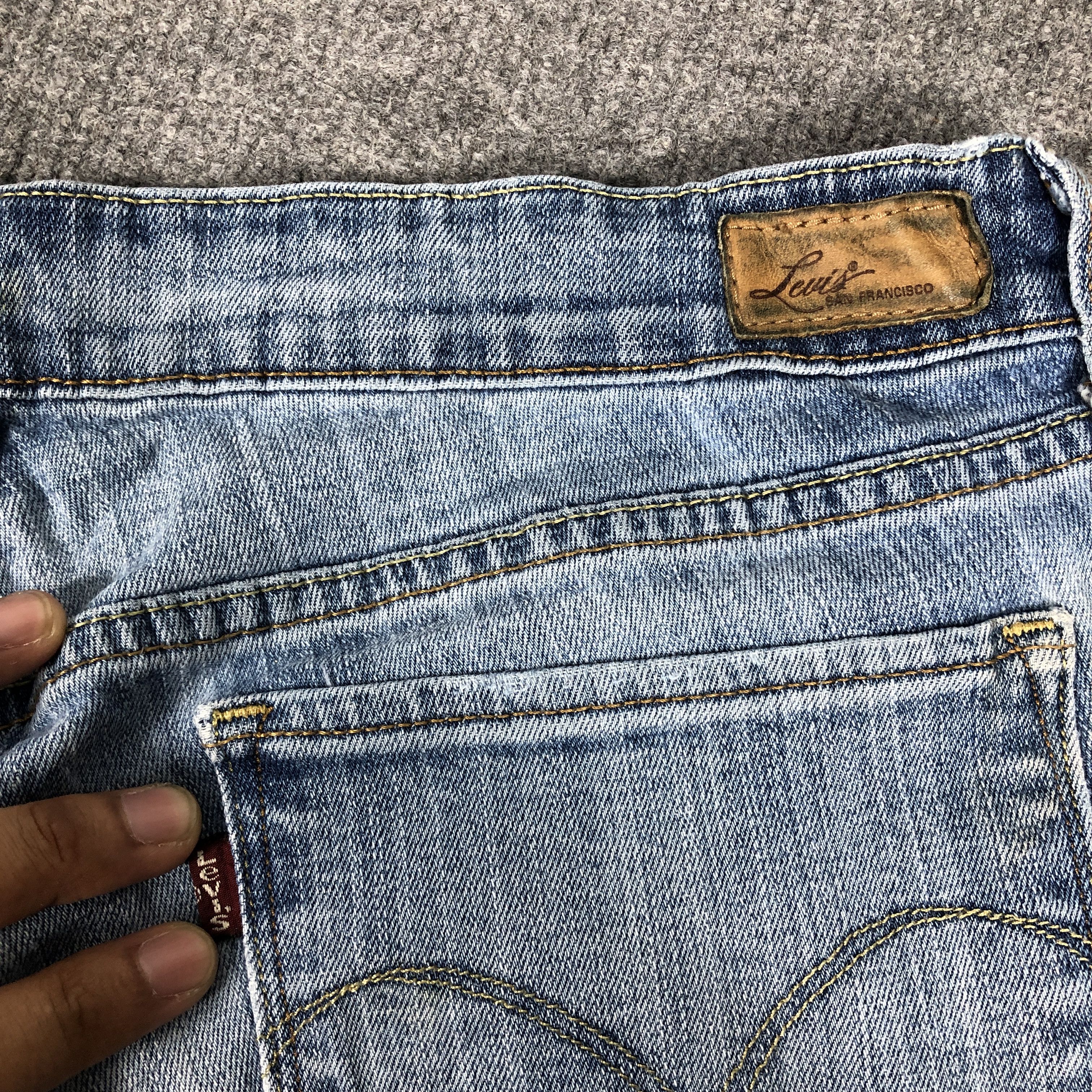 Levi's × Vintage Womens Vintage Levis Jeans Flare Light Blue Wash L878W Size 37" - 6 Thumbnail