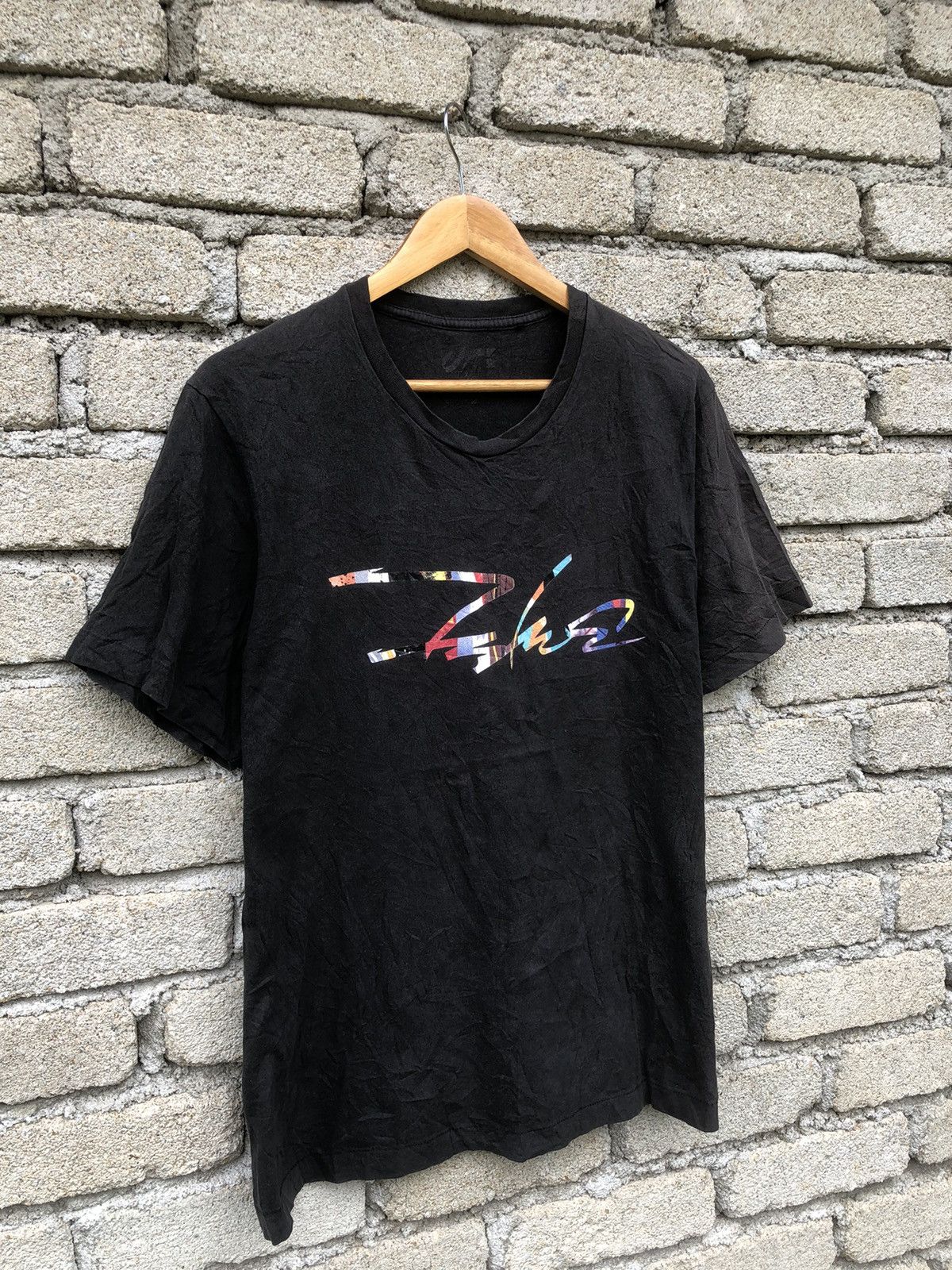 Japanese Brand Futura X UT Uniqlo Abstract Expressionist Tshirt Size US L / EU 52-54 / 3 - 2 Thumbnail