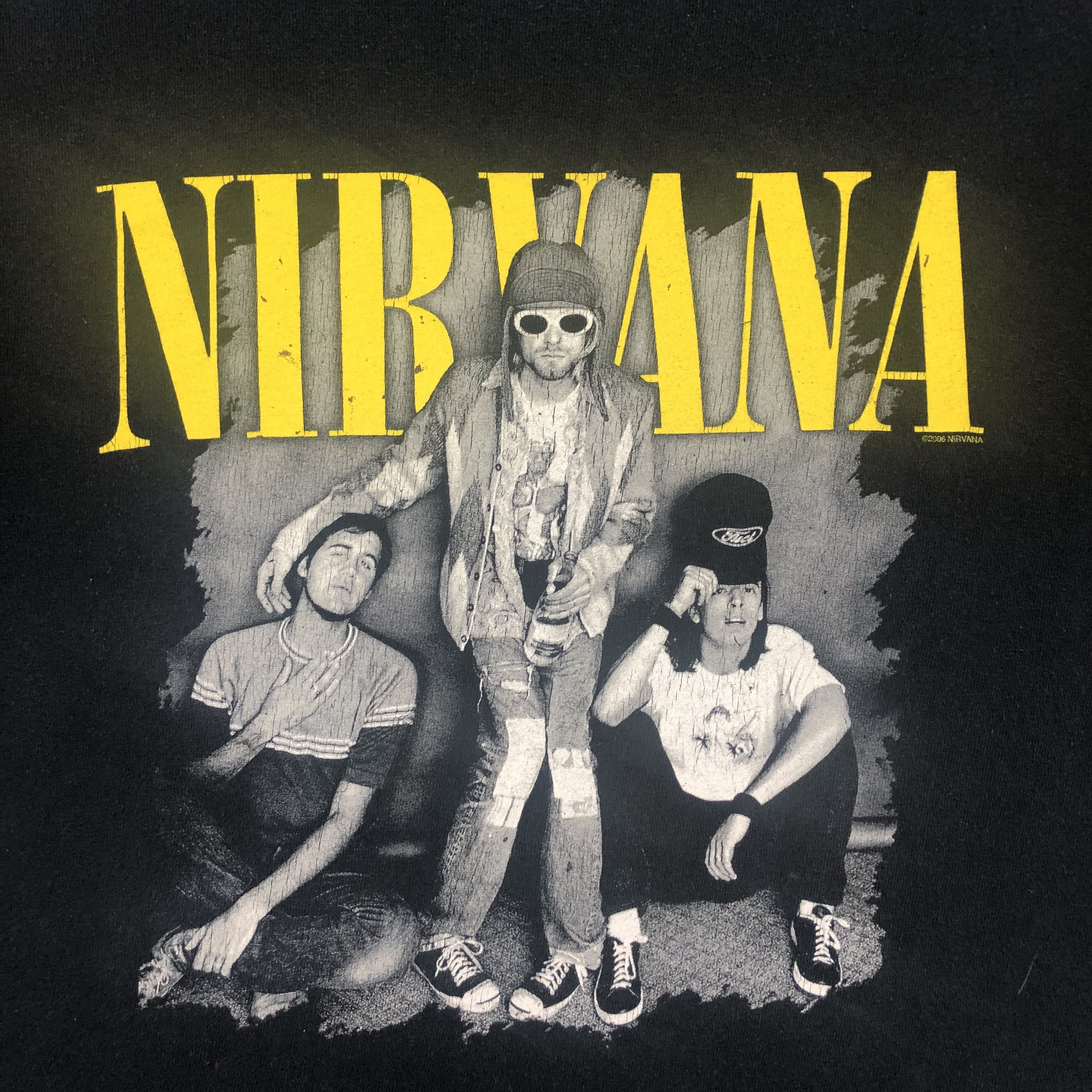 Band Tees Vintage Nirvana 2000s Small Tshirt - G093 Size US S / EU 44-46 / 1 - 3 Thumbnail