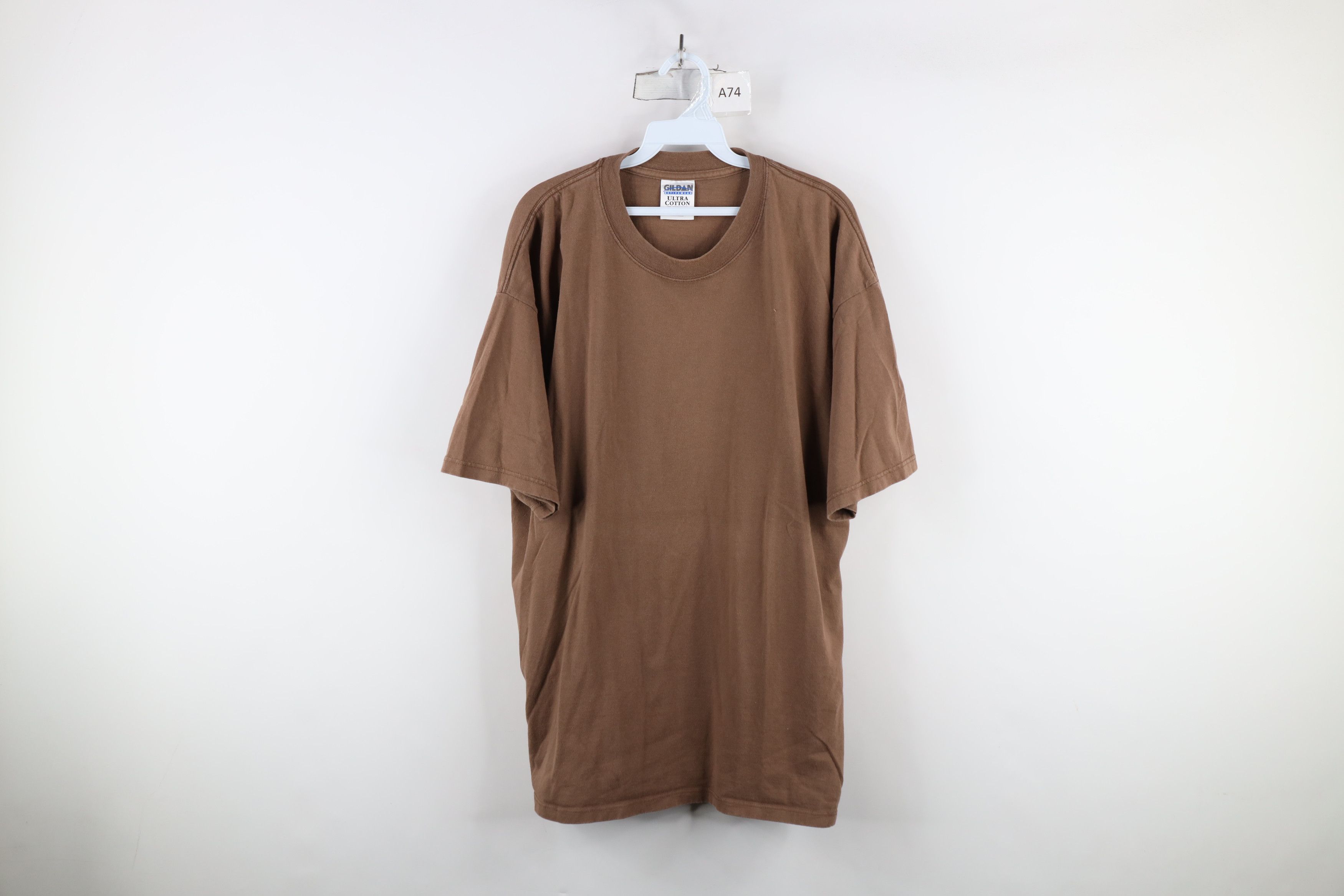 Vintage Vintage 90s Streetwear Heavyweight Cotton T-Shirt Brown Size US XL / EU 56 / 4 - 1 Thumbnail