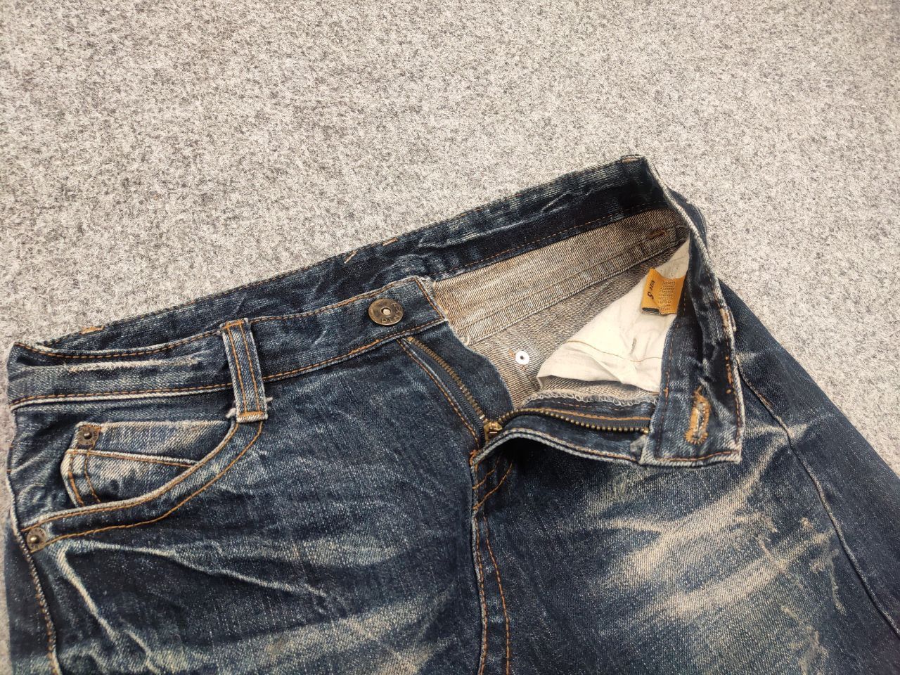 Japanese Brand Vintage Opium Y2K Bondage Distressed Washed Denim Mini Skirt Size 28" / US 6 / IT 42 - 10 Thumbnail