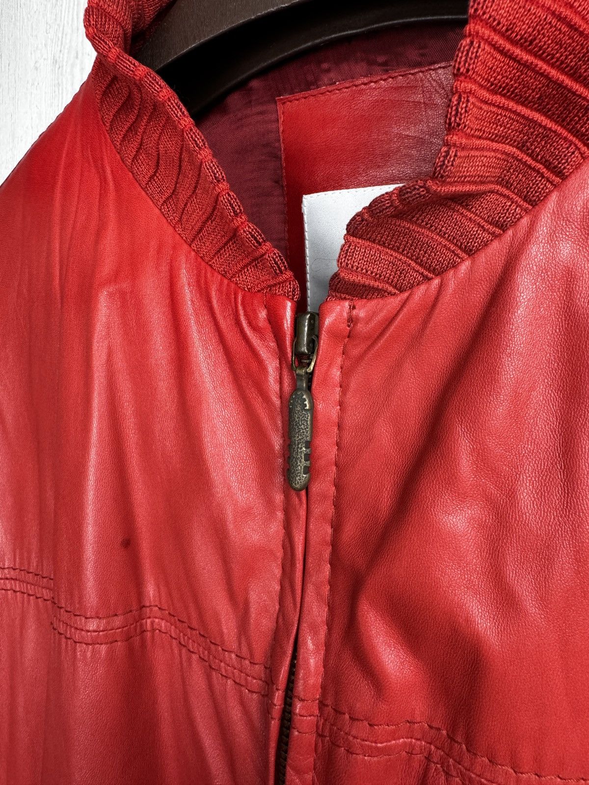 Gimo's Gimo’s red real leather bomber jacket vintage Size US L / EU 52-54 / 3 - 7 Thumbnail