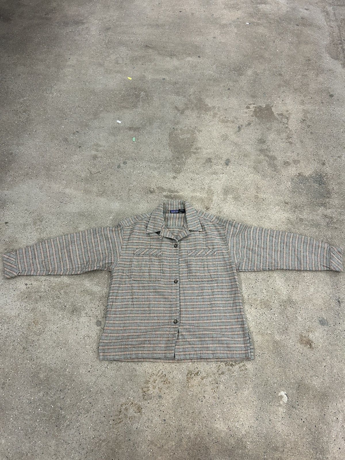 image of Beautiful Vintage Patagonia Organic Cotton Knit Shirt Size S in White, Men's