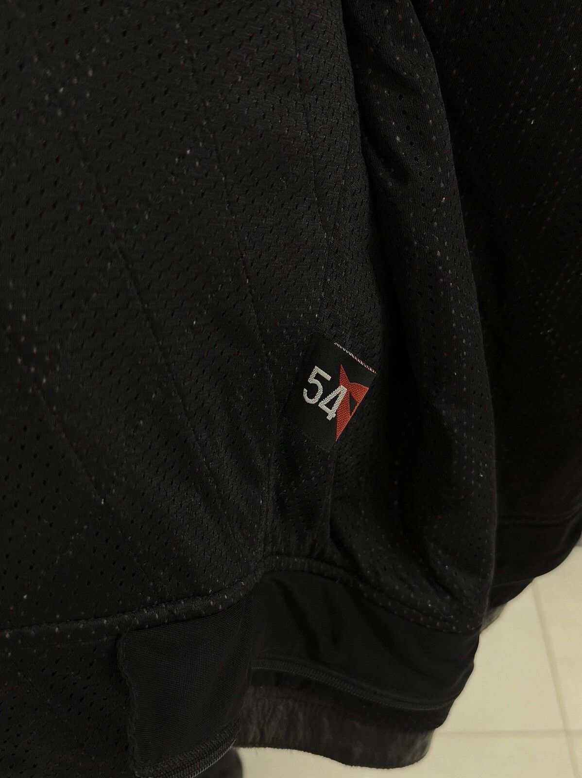 Dainese DAINESE MENS LEATHER MOTO JACKET MOTORCYCLE size 54 Size US L / EU 52-54 / 3 - 19 Thumbnail