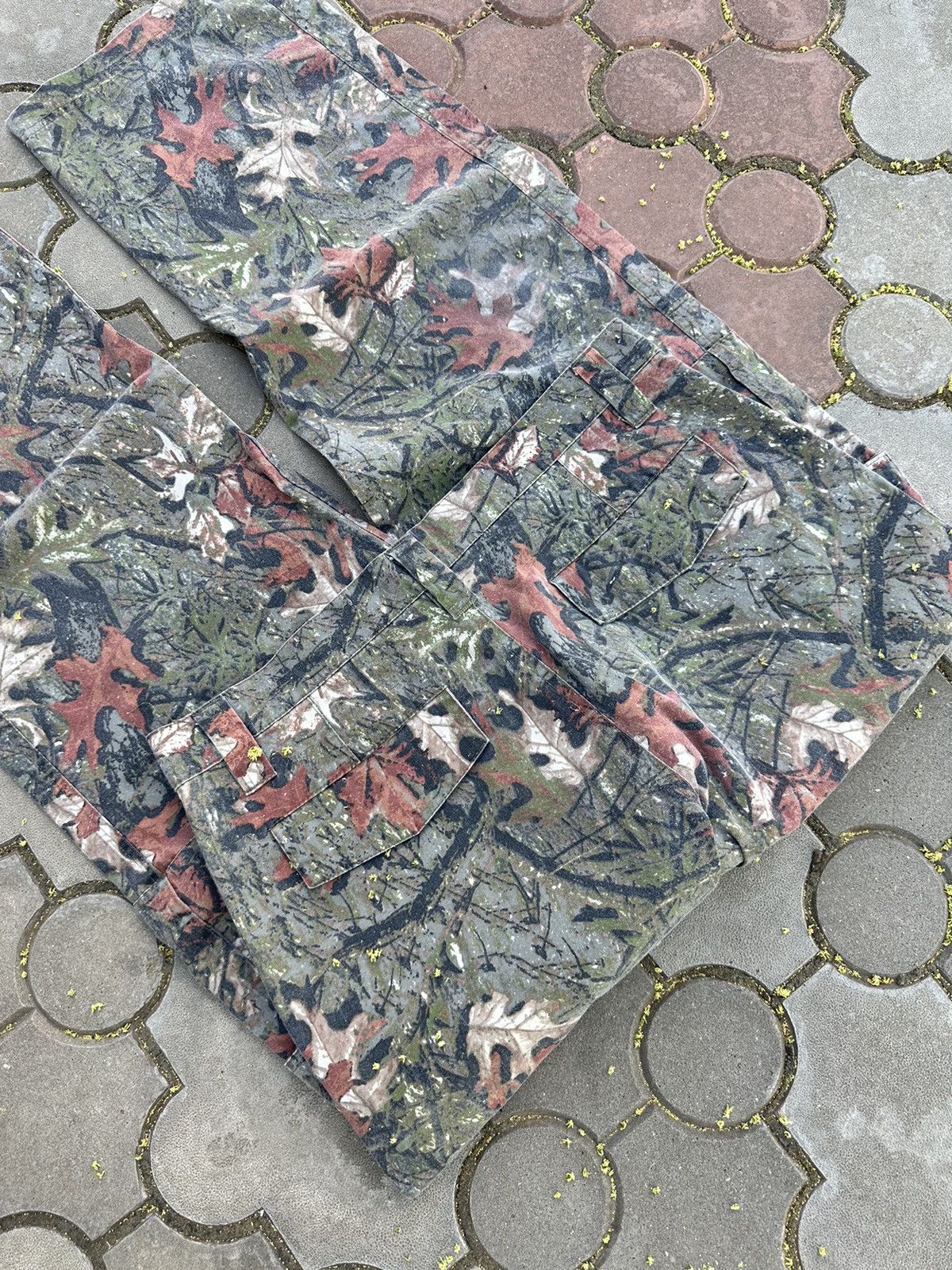 Realtree × Vintage Vintage Realtree Mossy Oak Cargo Parachute Pants Size US 32 / EU 48 - 4 Thumbnail