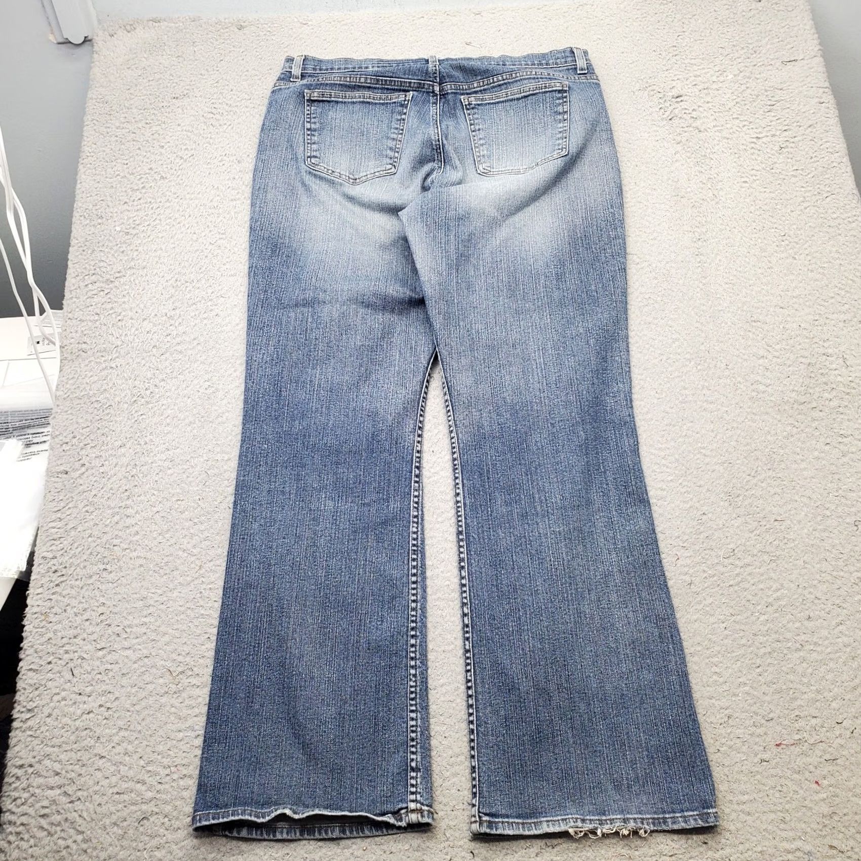 DKNY DKNY Flared Jeans Womens 14R Blue Denim Medium Wash Distressed Streetwear Jeans 30.75" Inseam 5-Pocket Size 36" / US 14 / IT 50 - 2 Thumbnail