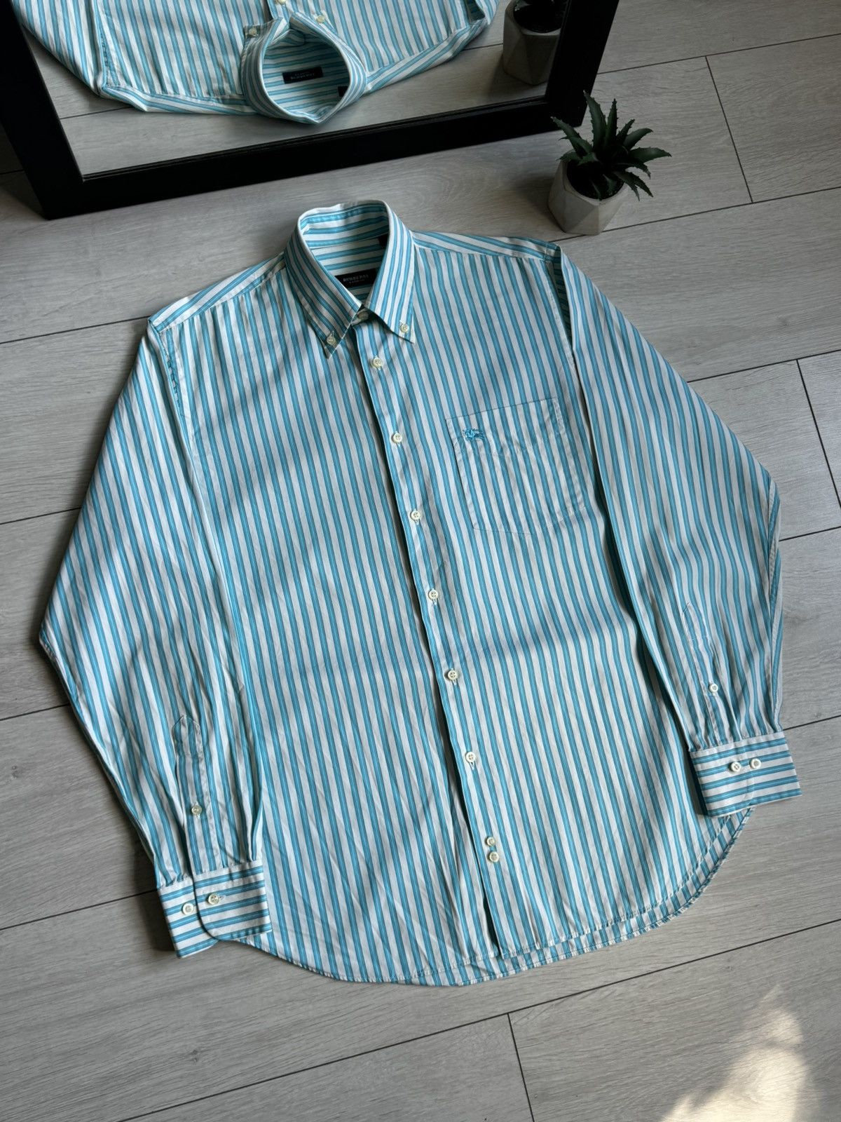 Burberry Vintage Burberry Stripped Button Up Shirt Size US S / EU 44-46 / 1 - 2 Thumbnail
