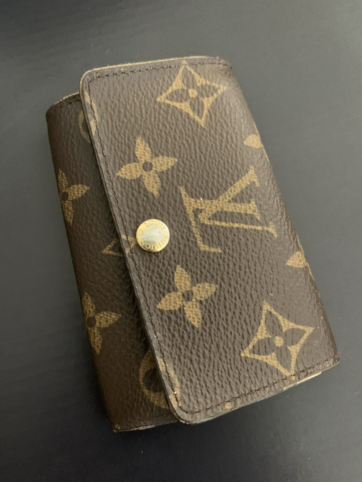Louis Vuitton Louis Vuitton Key Holder Size ONE SIZE - 1 Thumbnail