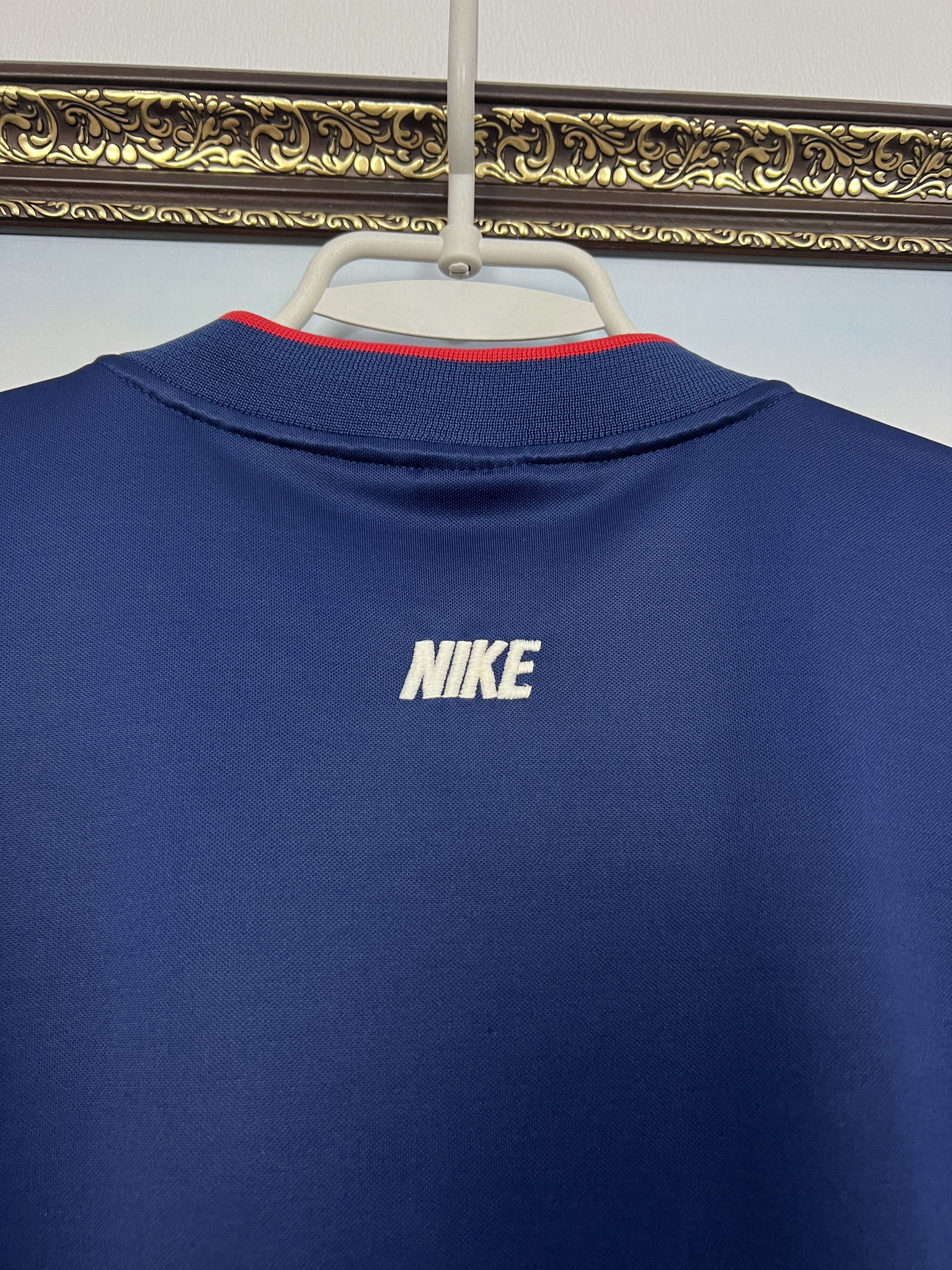 Nike Vintage Arsenal Football Train Shirt Soccer Jersey Trikot Size US XL / EU 56 / 4 - 9 Thumbnail
