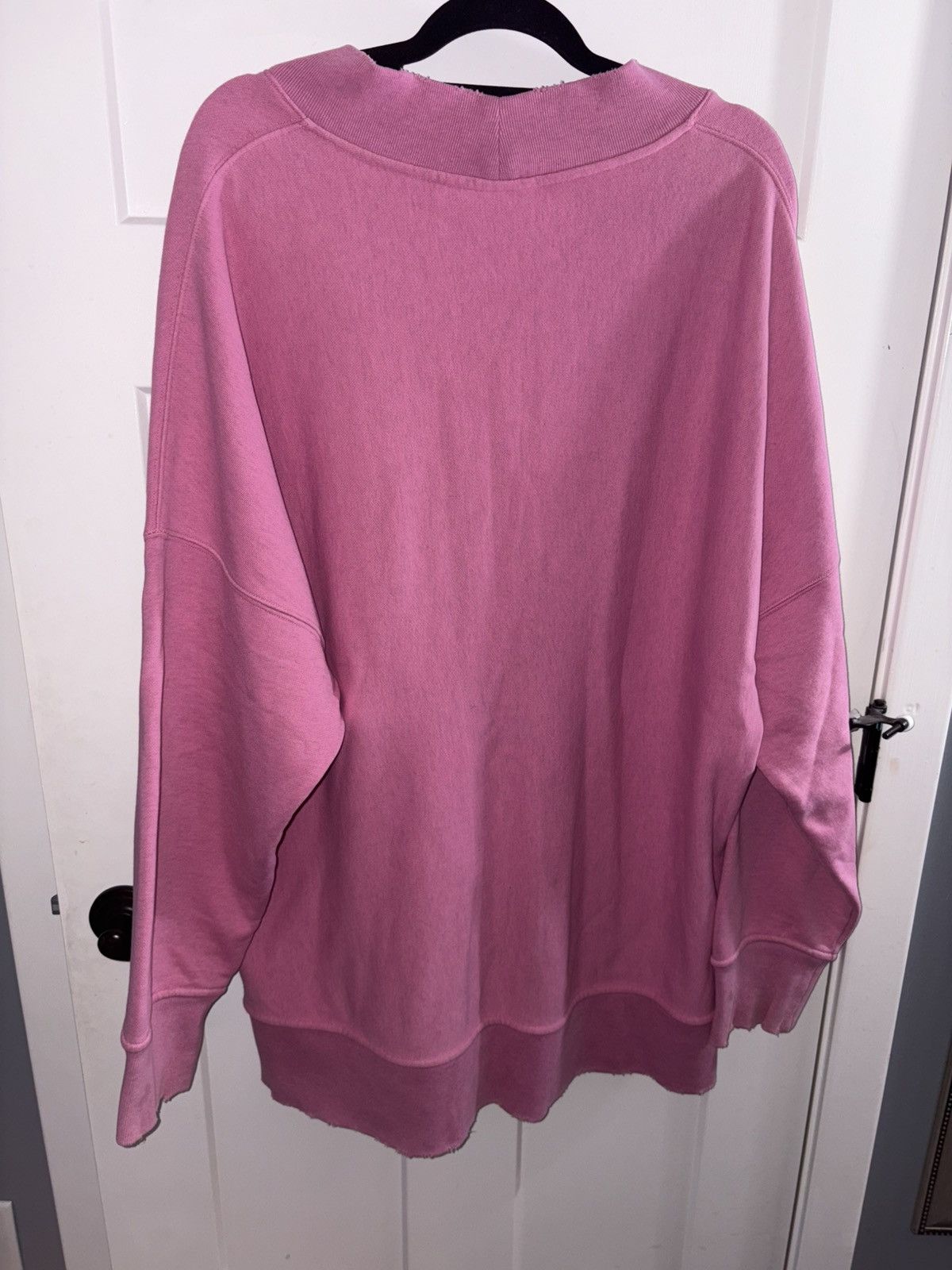Calvin Klein 205W39NYC Calvin Klein 205W39NYC by Raf Simons Pink V neck Sweater Size US L / EU 52-54 / 3 - 3 Thumbnail