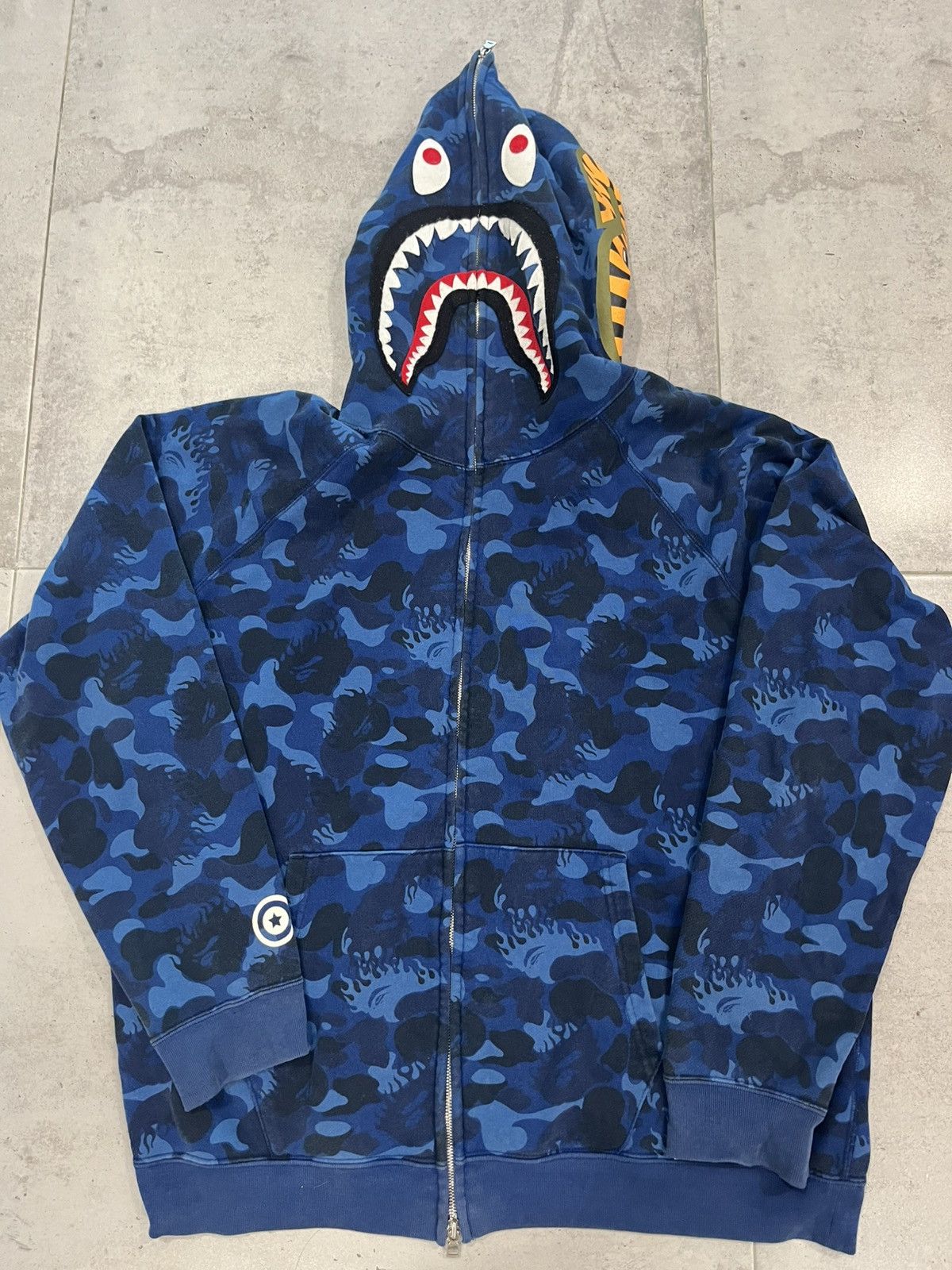Bape Bape Hoodie Size US L / EU 52-54 / 3 - 2 Thumbnail