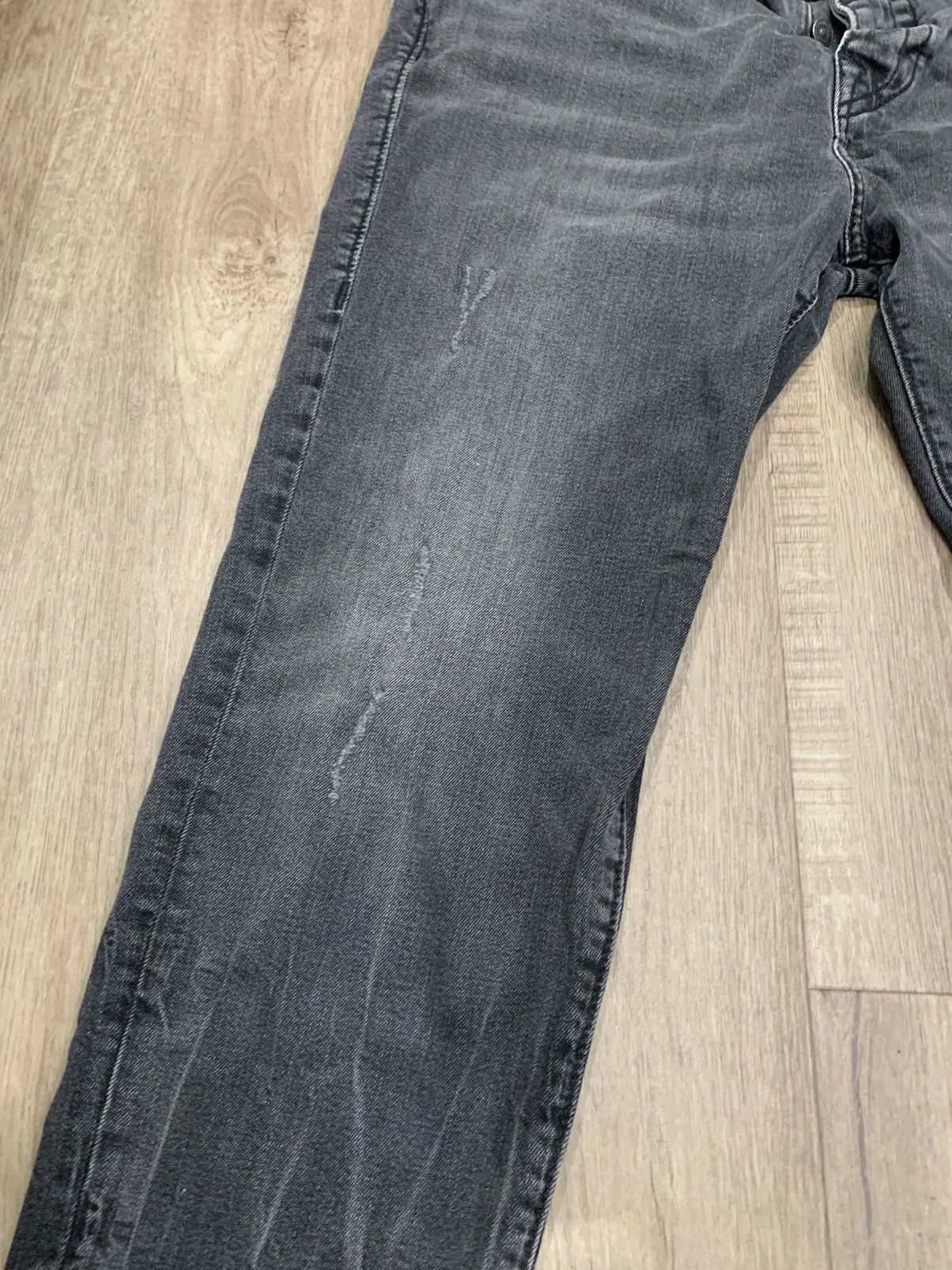 True Religion True Religion Black distressed jeans Size US 34 / EU 50 - 9 Thumbnail