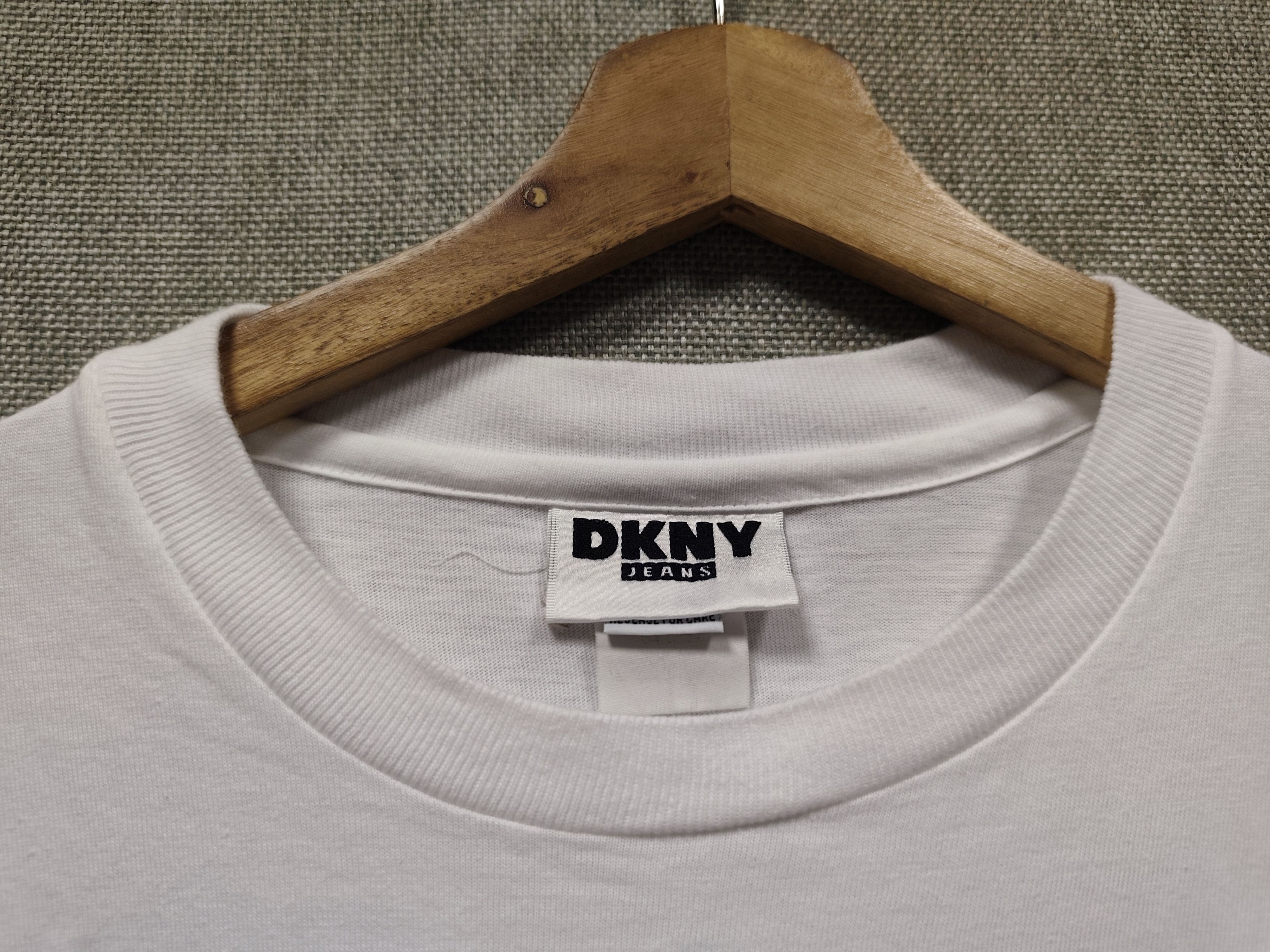 DKNY Vintage 90s t shirt DKNY Security Size US XL / EU 56 / 4 - 4 Thumbnail