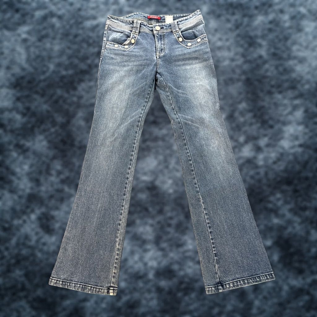 Vintage VINTAGE Union Bay Jeans Womens 32x32 Bootcut Med Wash Button Mid Rise 90s Jeans 32 Women Blue 90s Mens? Size 24" / US 00 / IT 34 - 1 Thumbnail