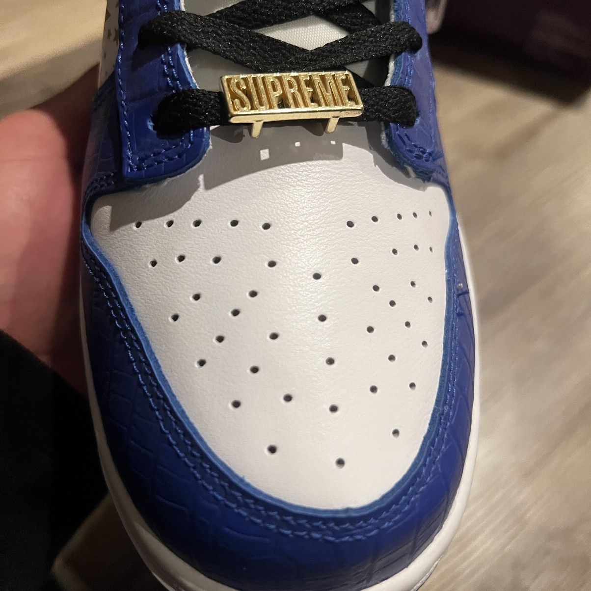 Nike × Supreme Nike Sb Dunk Low Supreme Stars Hyper Royal Size US 10.5 / EU 43-44 - 20 Thumbnail