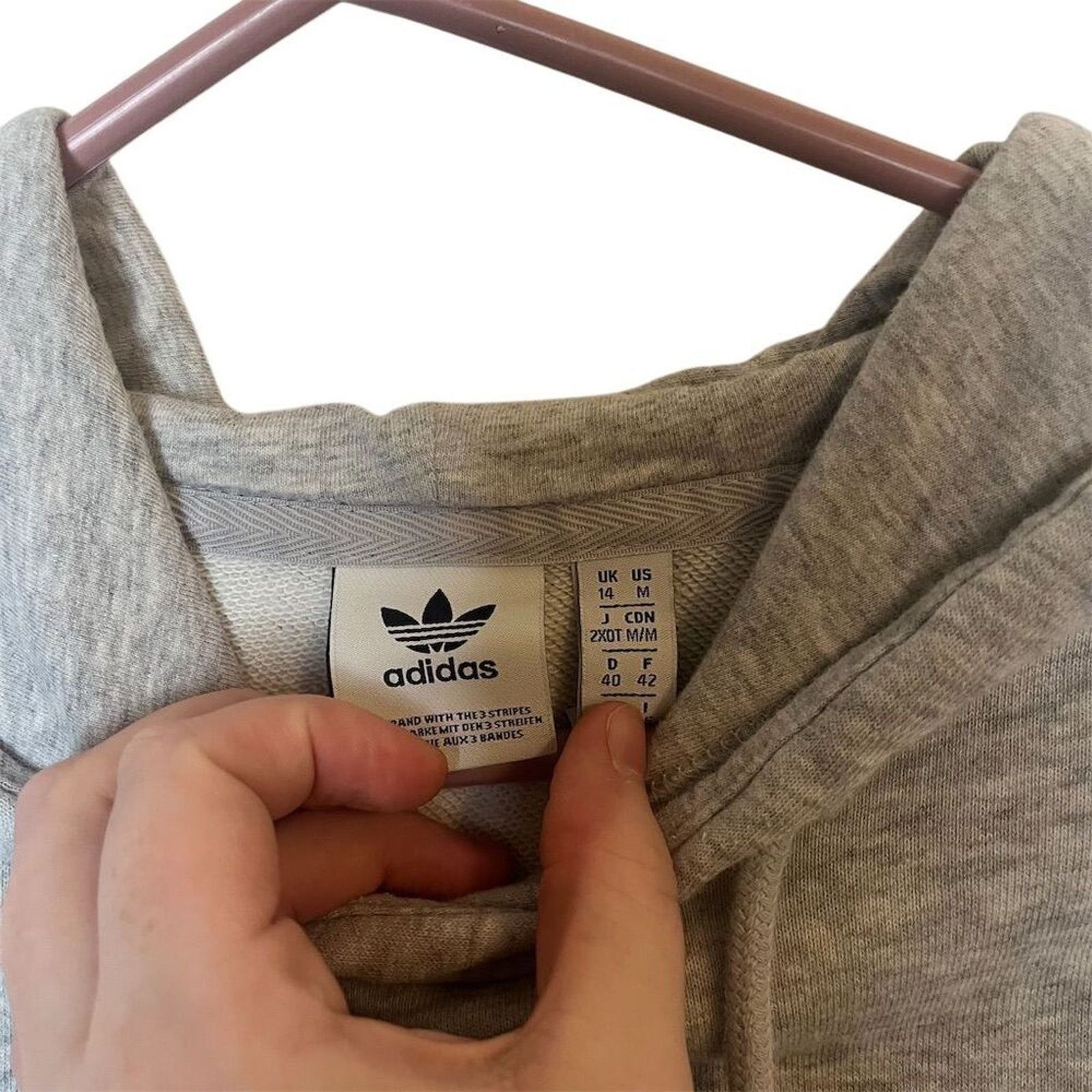 Adidas Adidas Women's Gray Trefoil Logo Hoodie M Pullover Hooded Size M / US 6-8 / IT 42-44 - 4 Thumbnail