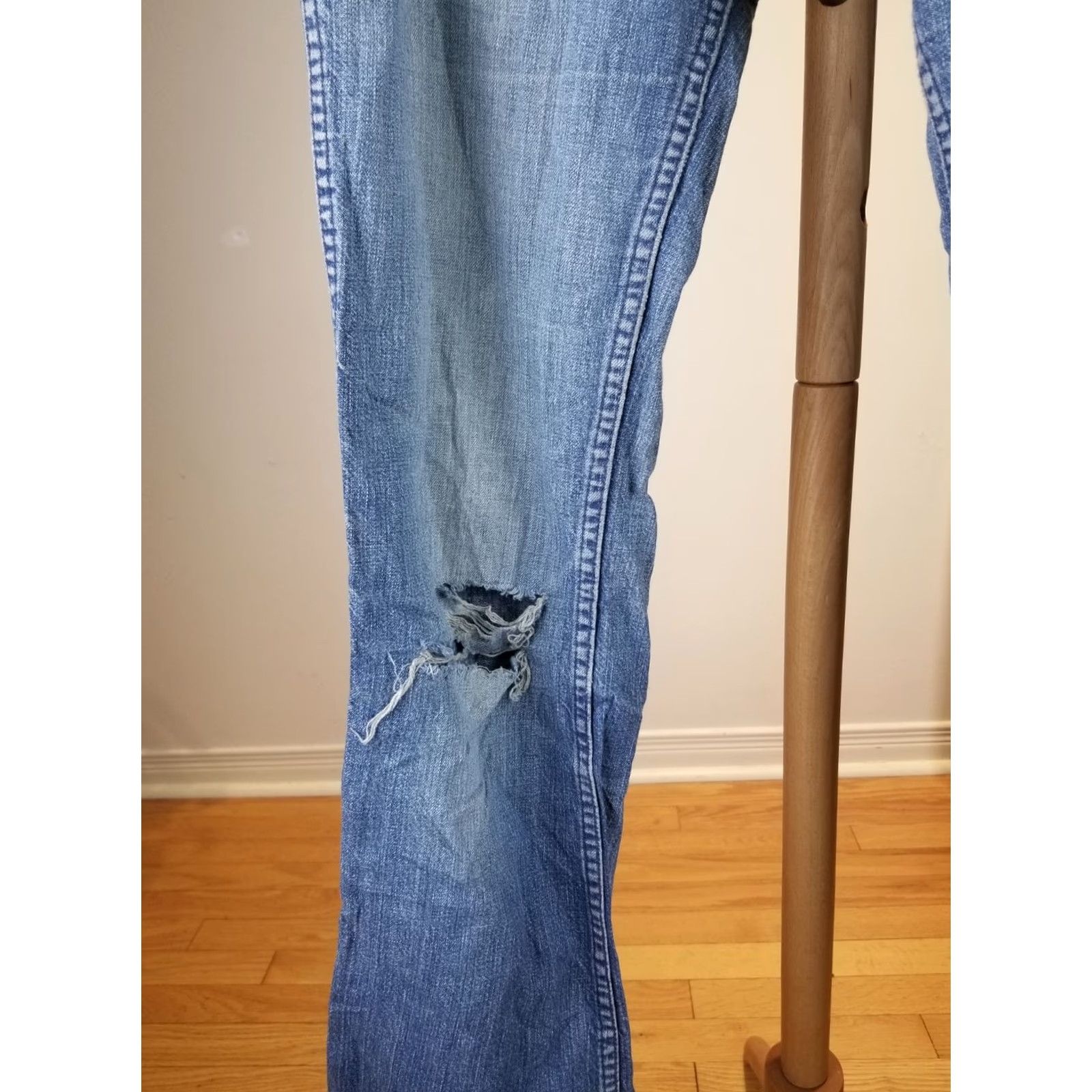 Lee VINTAGE Lee Bellbottom Distressed Hippie Trashed Jeans SZ 30 Jeans Women Blue 70's 30 32 40 33 Cotton Denim Bootcut Mens Womens Boys Girls Size 30" / US 8 / IT 44 - 3 Thumbnail