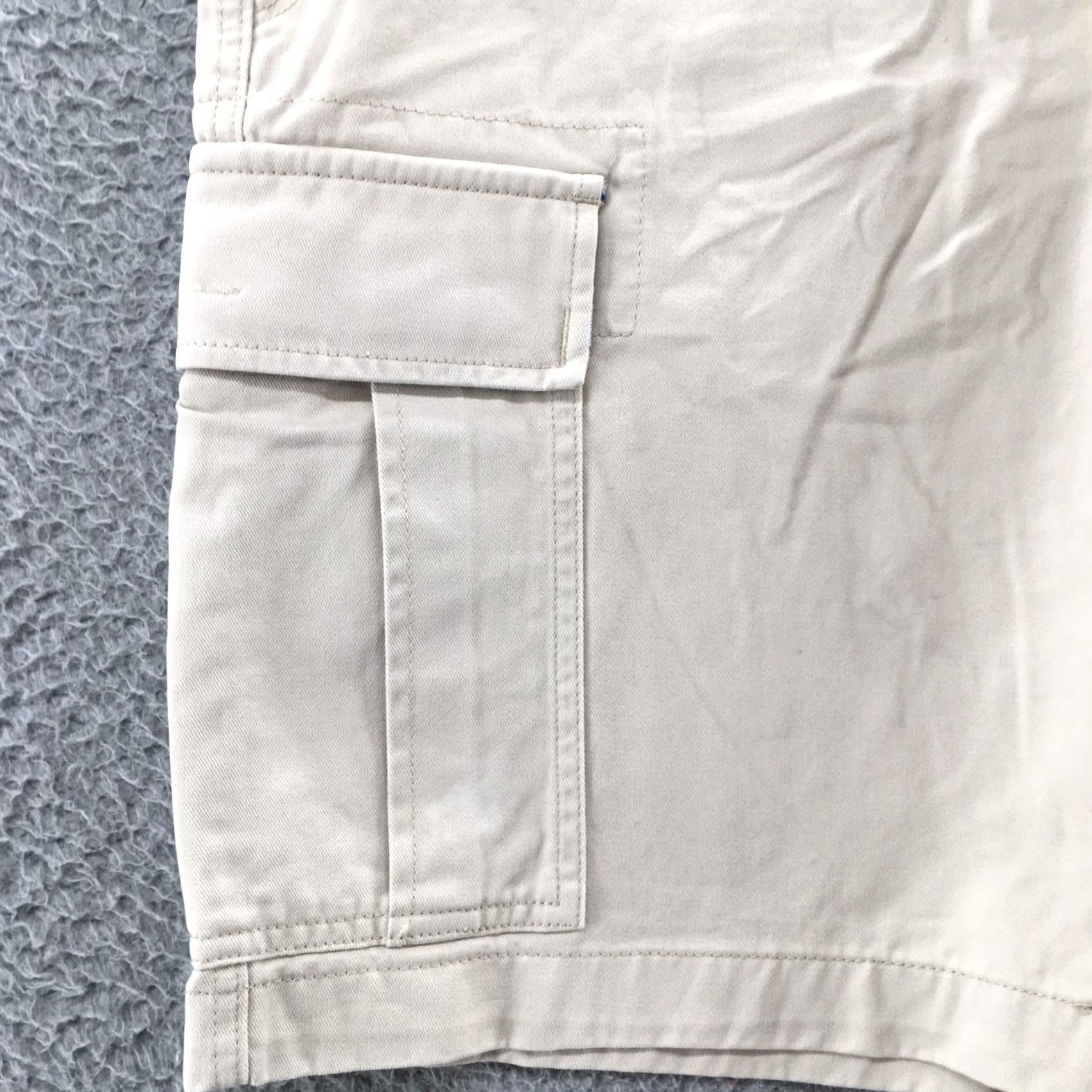 Banana Republic Banana Republic Cargo Shorts Men Beige Cotton Mid Rise Zip Fly 31 (actual 34x12) Size US 31 - 5 Thumbnail