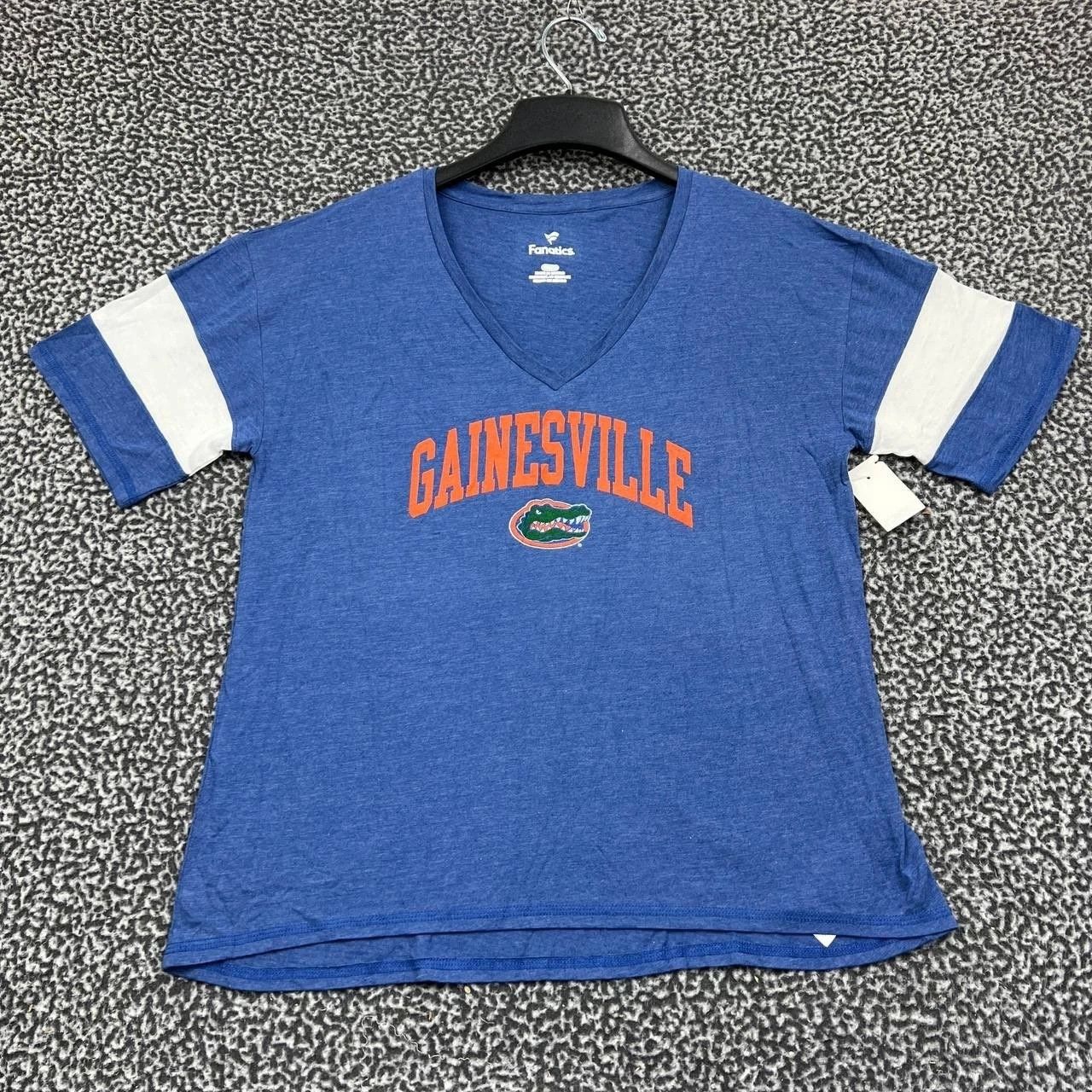 Other Florida Gators Shirt Women Fanatics Short Sleeve V-Neck M Size M / US 6-8 / IT 42-44 - 1 Thumbnail