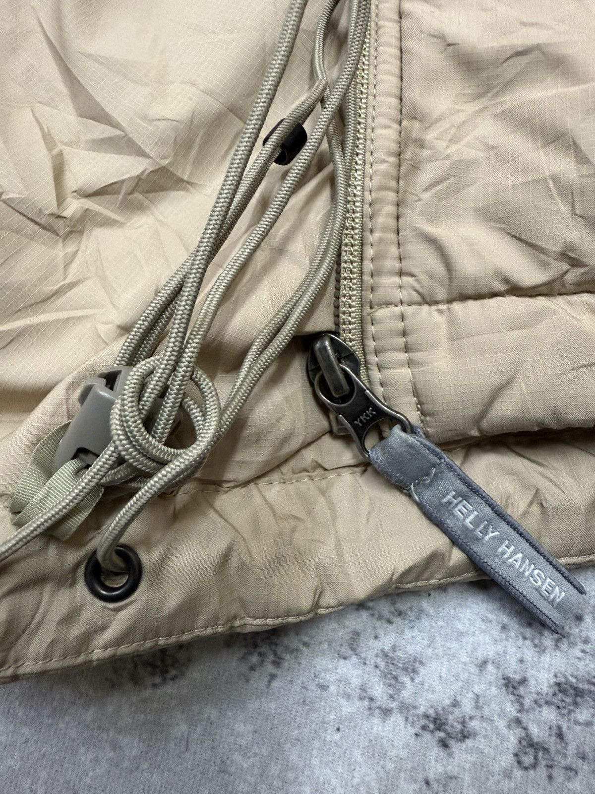 Helly Hansen Helly Hansen Puffer Down Jacket Size US M / EU 48-50 / 2 - 13 Thumbnail